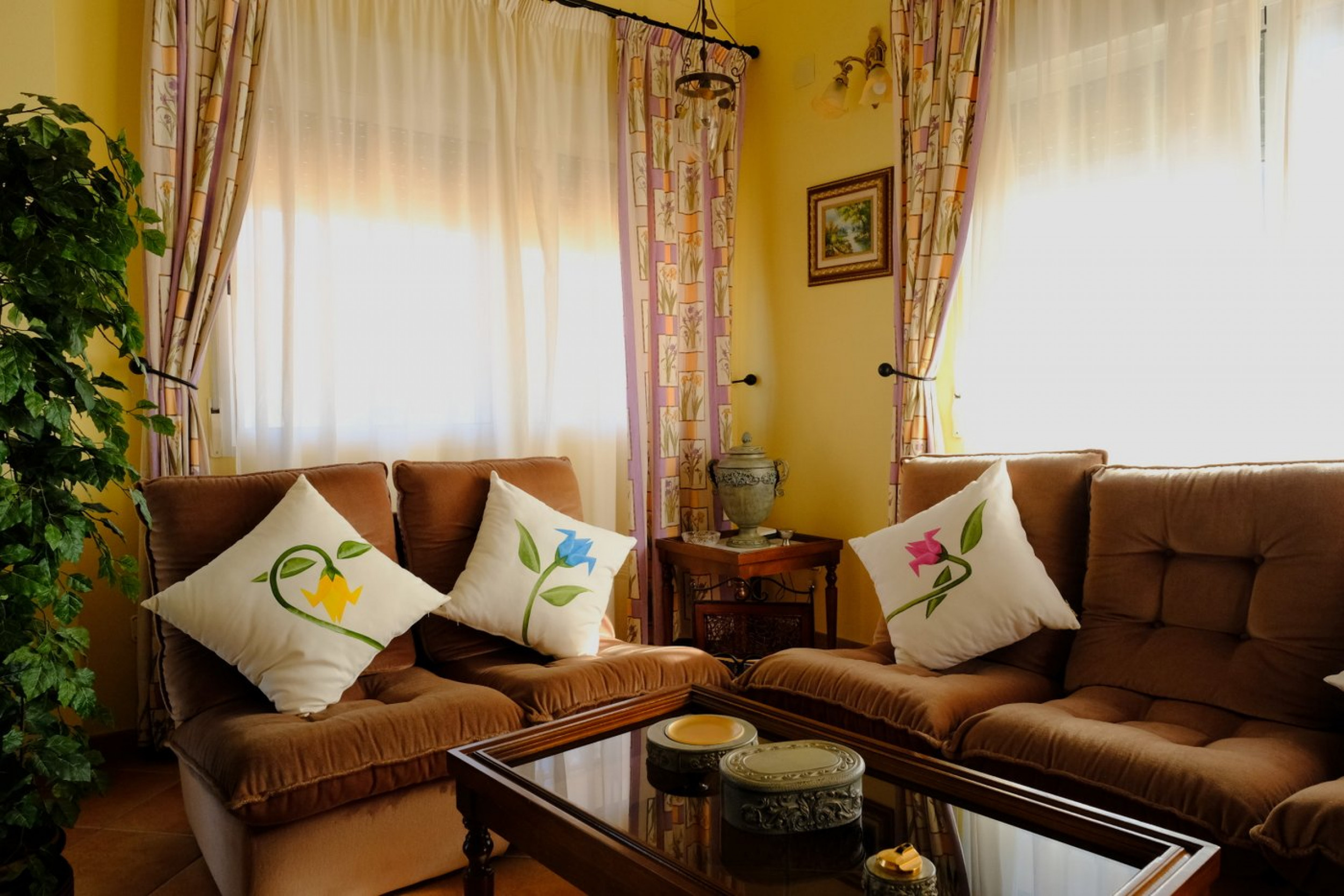 Resale - 5 Bedroom 3 Bathroom Villa in Orihuela -  - Alicante