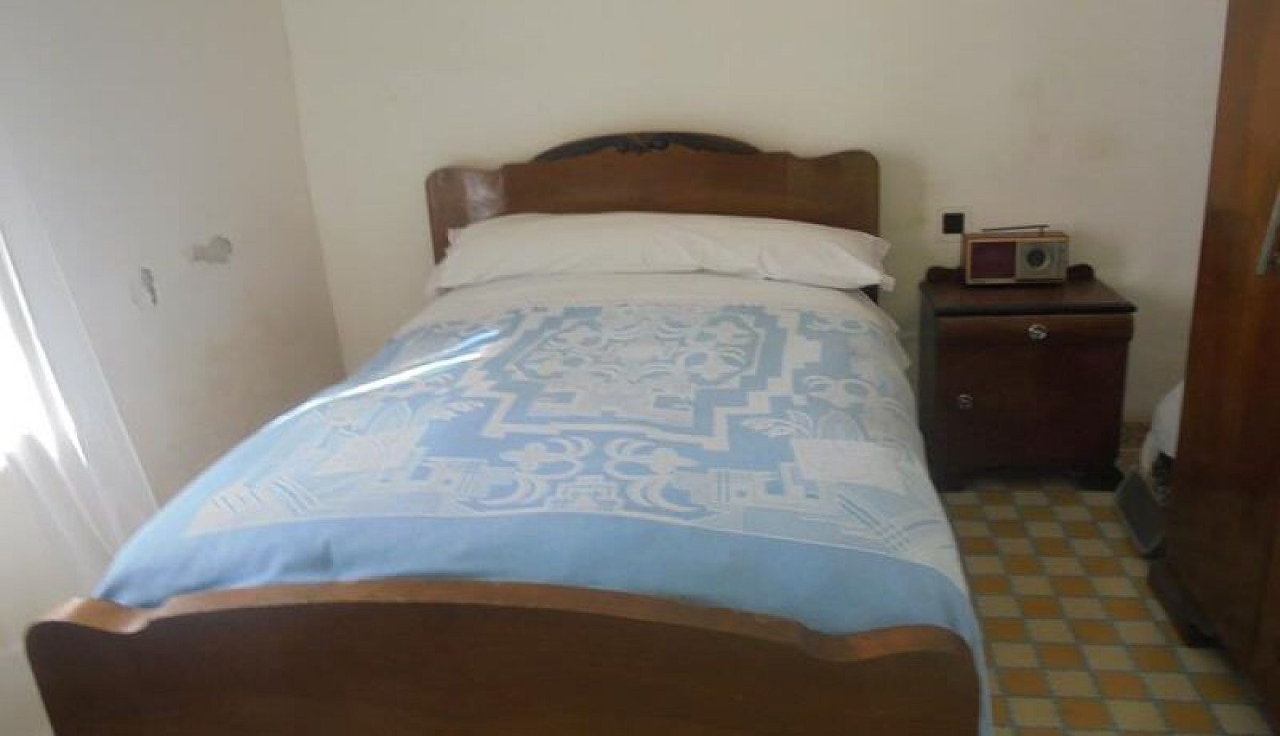 Resale - 6 Bedroom Country house in La Romana -  - Alicante