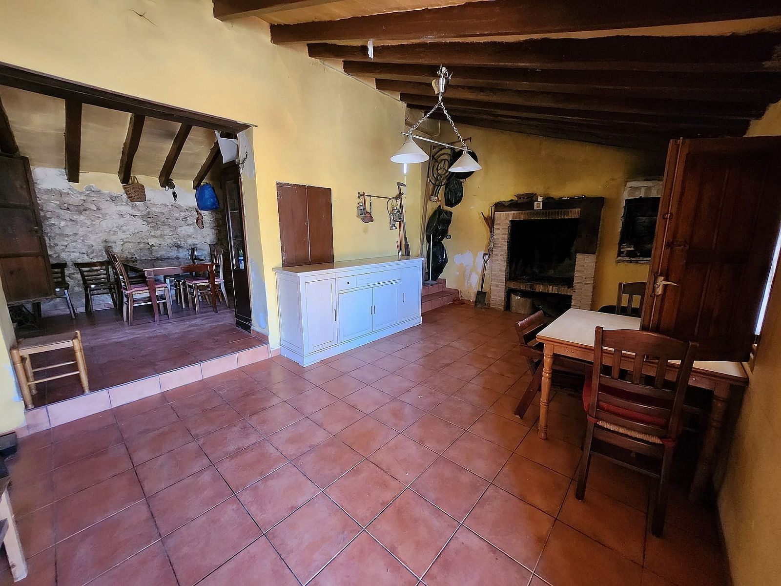 Resale - 5 Bedroom 1 Bathroom Country house in Caudete -  - Albacete