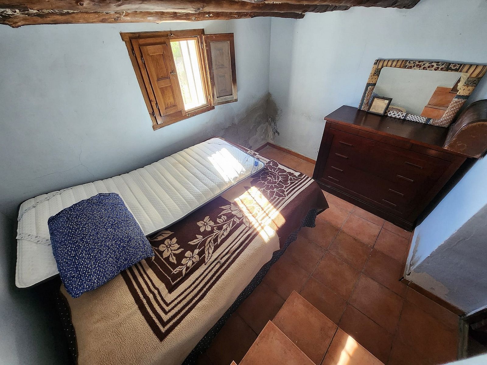 Resale - 5 Bedroom 1 Bathroom Country house in Caudete -  - Albacete
