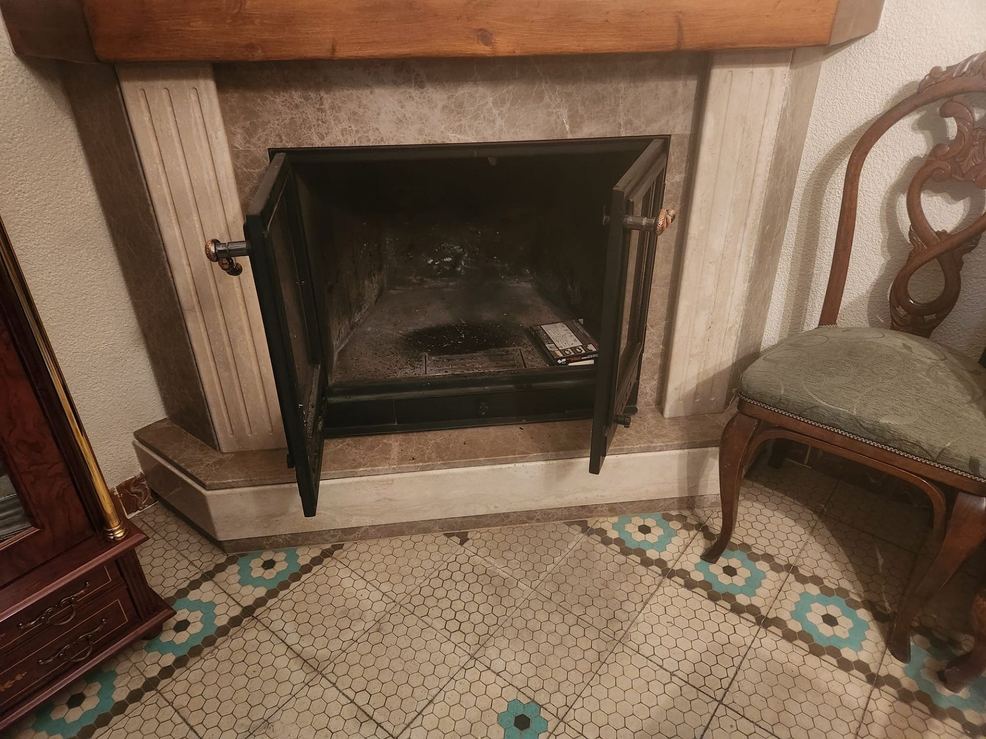 Resale - 4 Bedroom 2 Bathroom Townhouse in Monóvar -  - Alicante