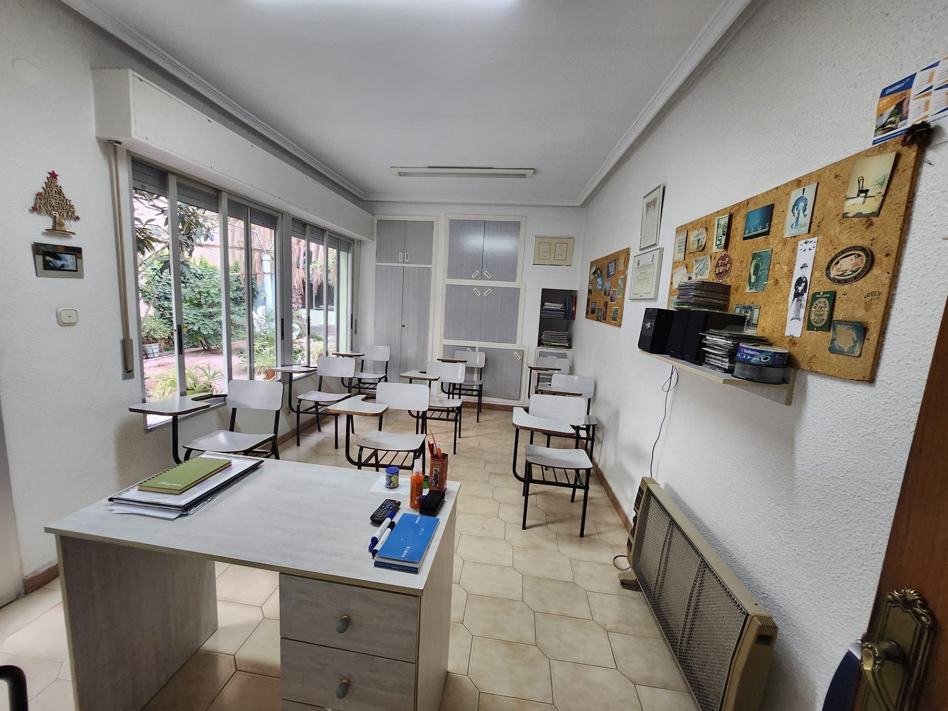 Resale - 4 Bedroom 2 Bathroom Townhouse in Monóvar -  - Alicante