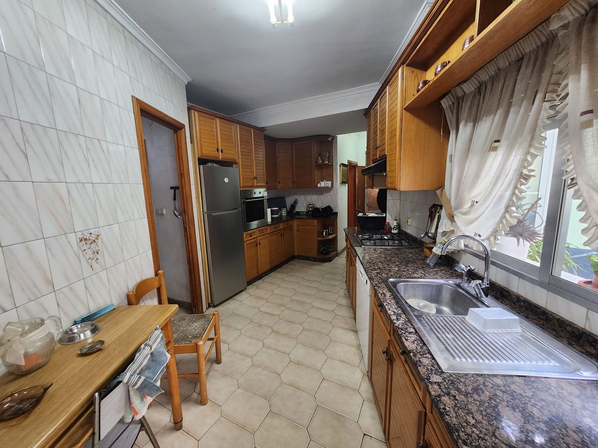 Resale - 4 Bedroom 2 Bathroom Townhouse in Monóvar -  - Alicante