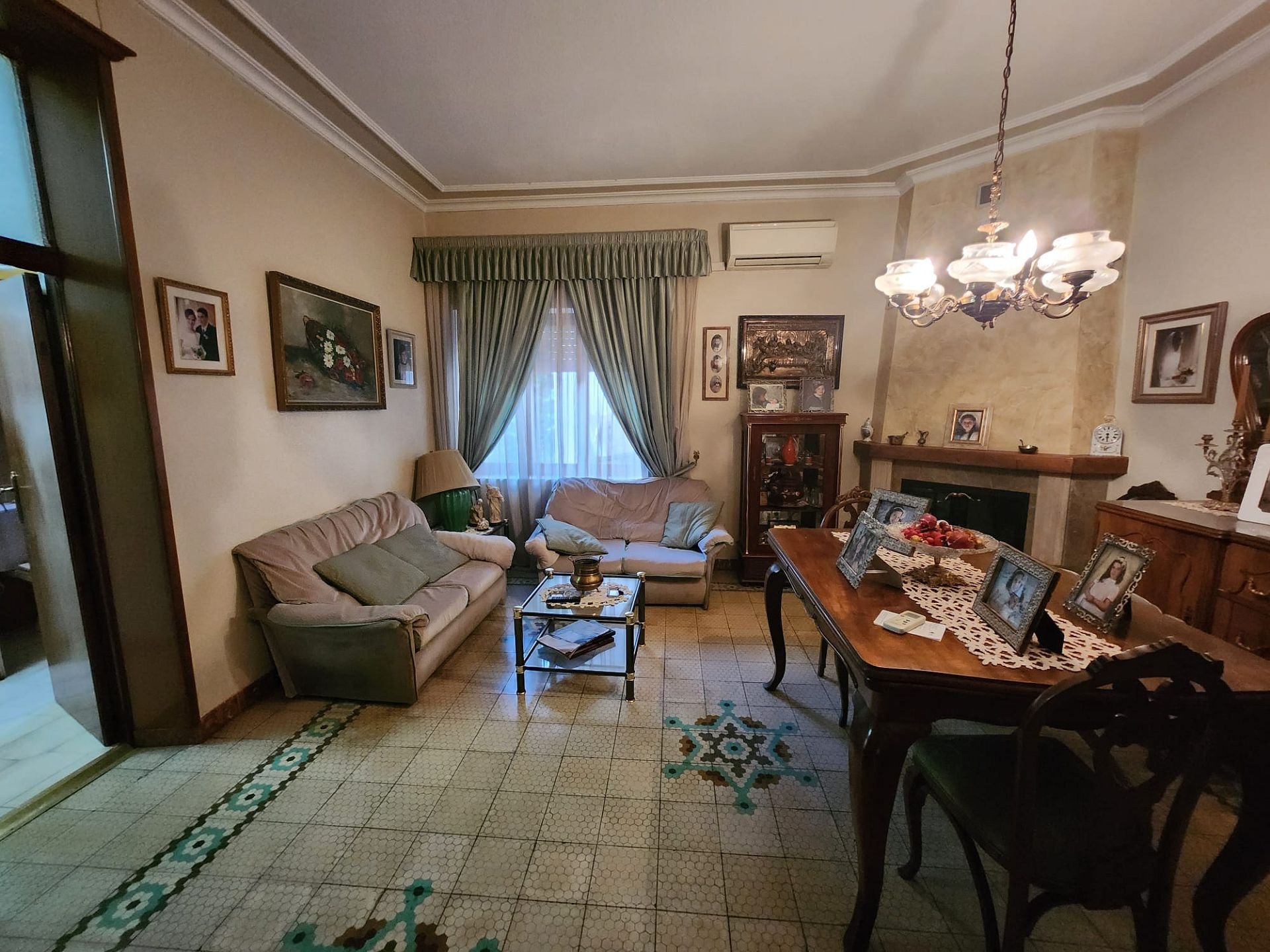 Resale - 4 Bedroom 2 Bathroom Townhouse in Monóvar -  - Alicante