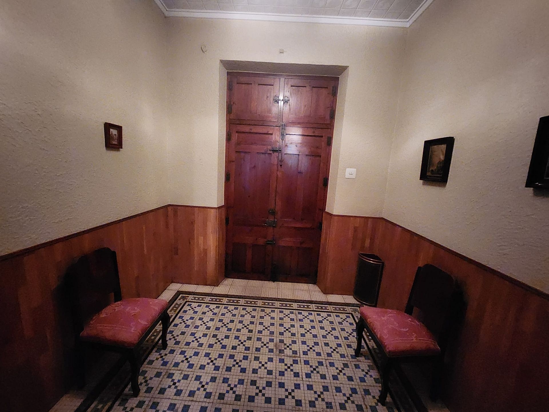 Resale - 4 Bedroom 2 Bathroom Townhouse in Monóvar -  - Alicante