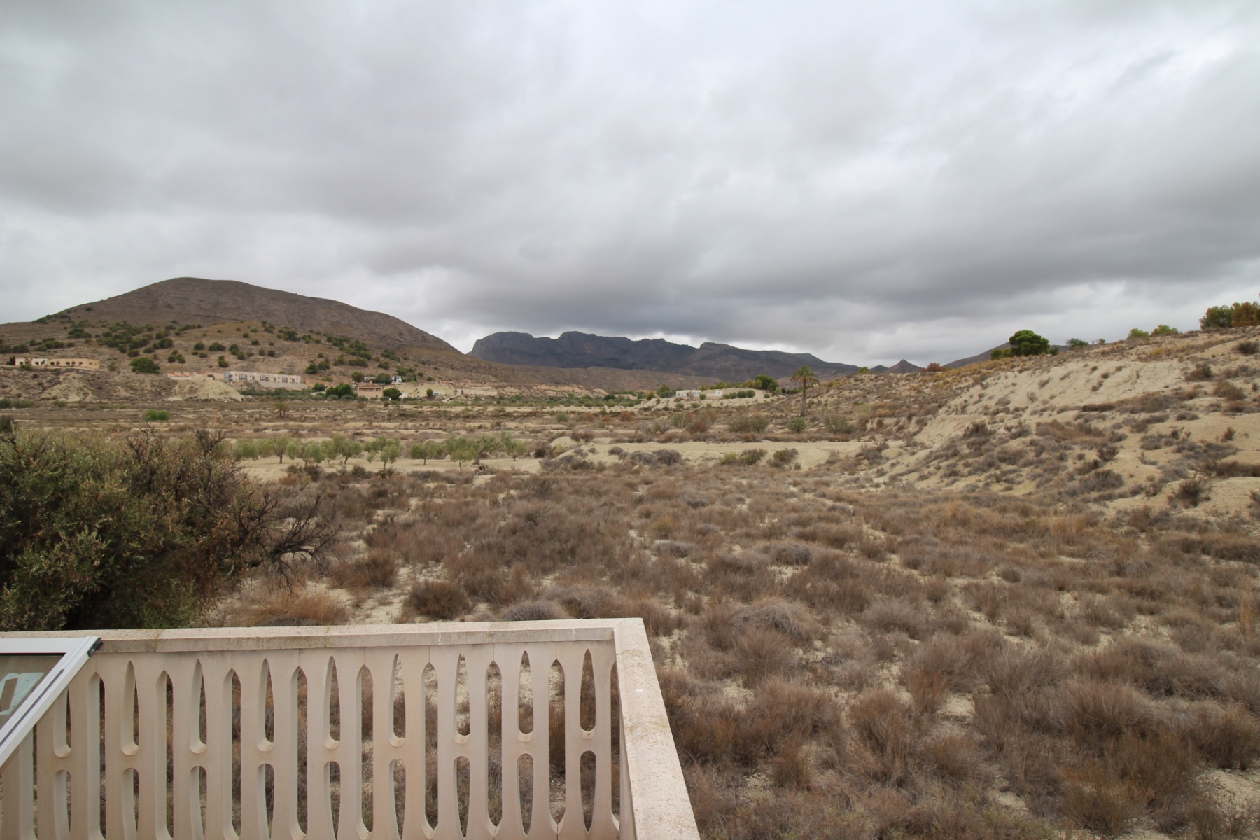 Resale - 3 Bedroom 2 Bathroom Villa in Fortuna -  - Murcia