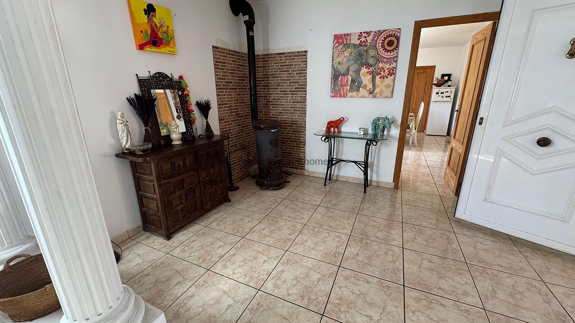 Resale - 6 Bedroom 3 Bathroom Villa in Albatera -  - Alicante