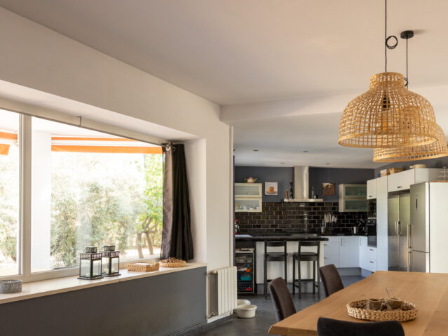 Sold - 5 Bedroom 3 Bathroom Villa in Biar -  - Alicante