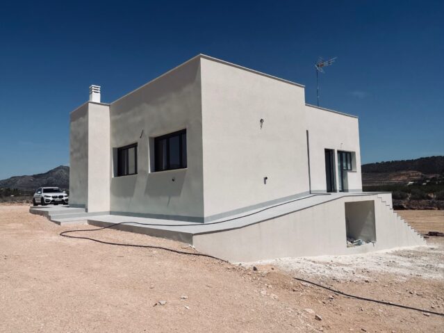 Resale - 3 Bedroom 2 Bathroom Villa in Macisvenda -  - Murcia