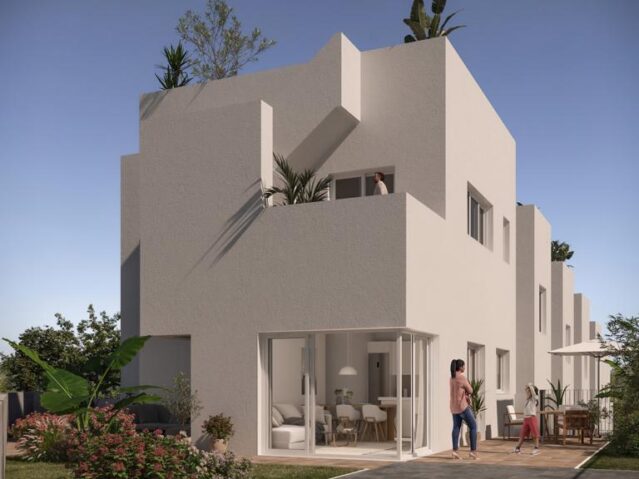 Resale - 3 Bedroom 3 Bathroom Townhouse in Monforte del Cid -  - Alicante
