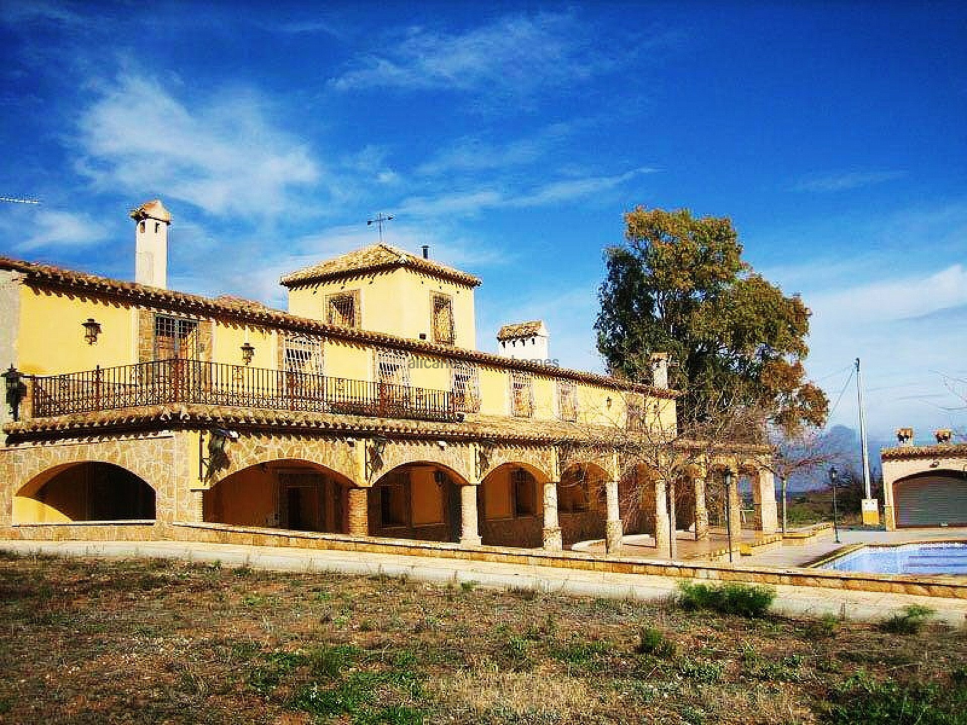 Resale - 7 Bedroom 4 Bathroom Country house in Lorca -  - Murcia