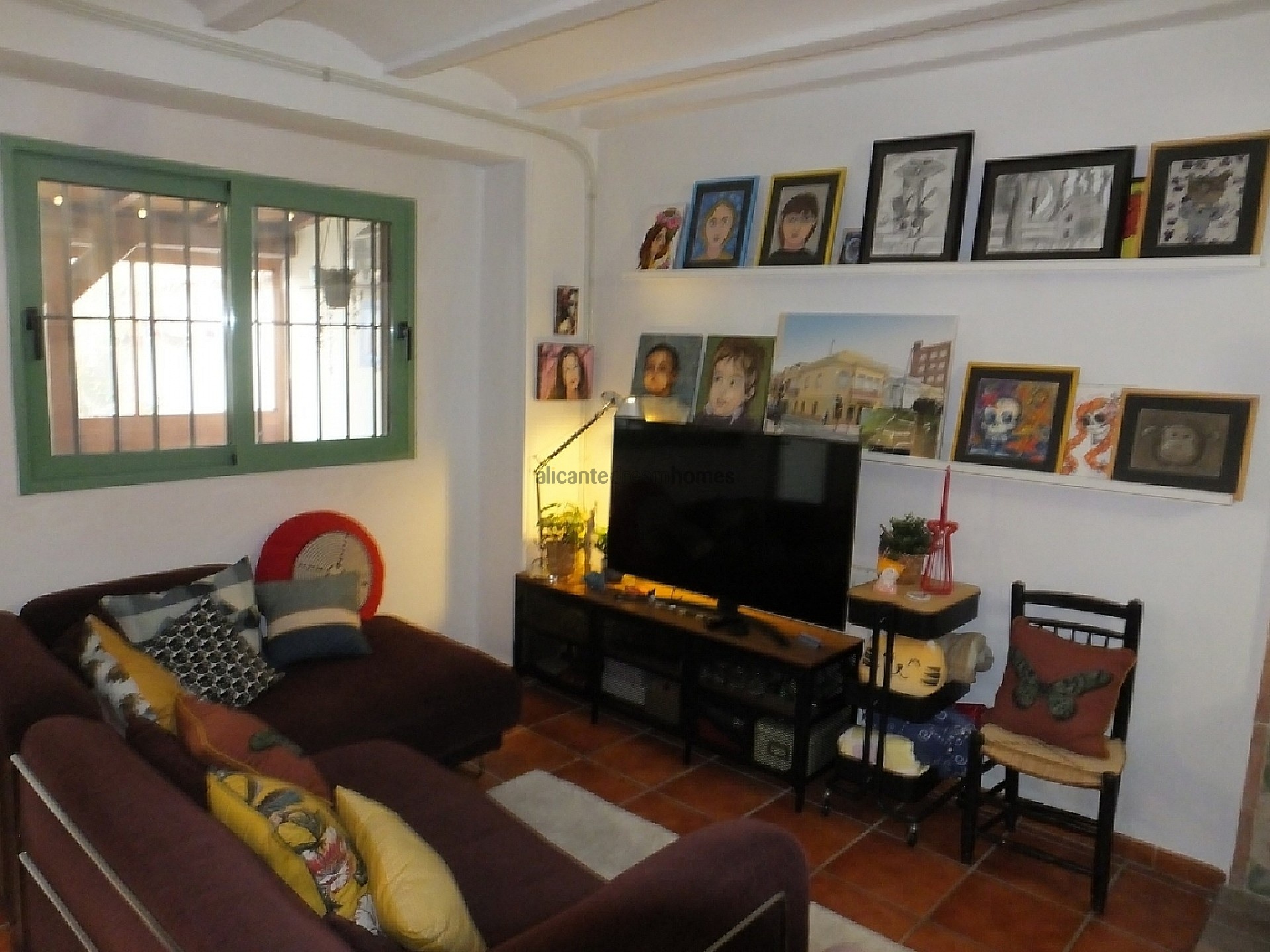 Resale - 3 Bedroom 2 Bathroom Country house in Pinoso -  - Alicante