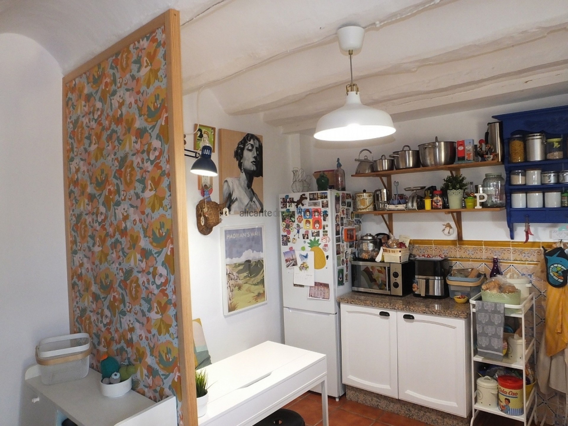 Resale - 3 Bedroom 2 Bathroom Country house in Pinoso -  - Alicante