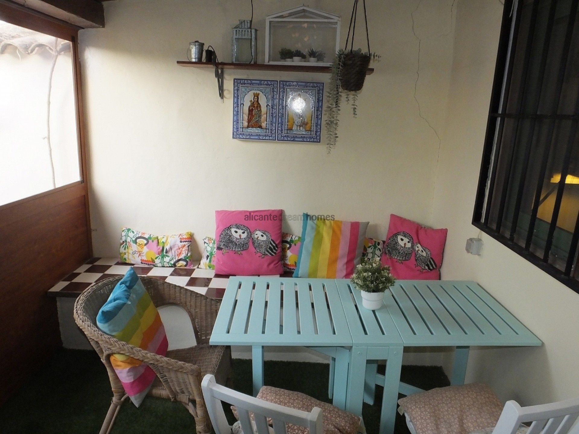 Resale - 3 Bedroom 2 Bathroom Country house in Pinoso -  - Alicante