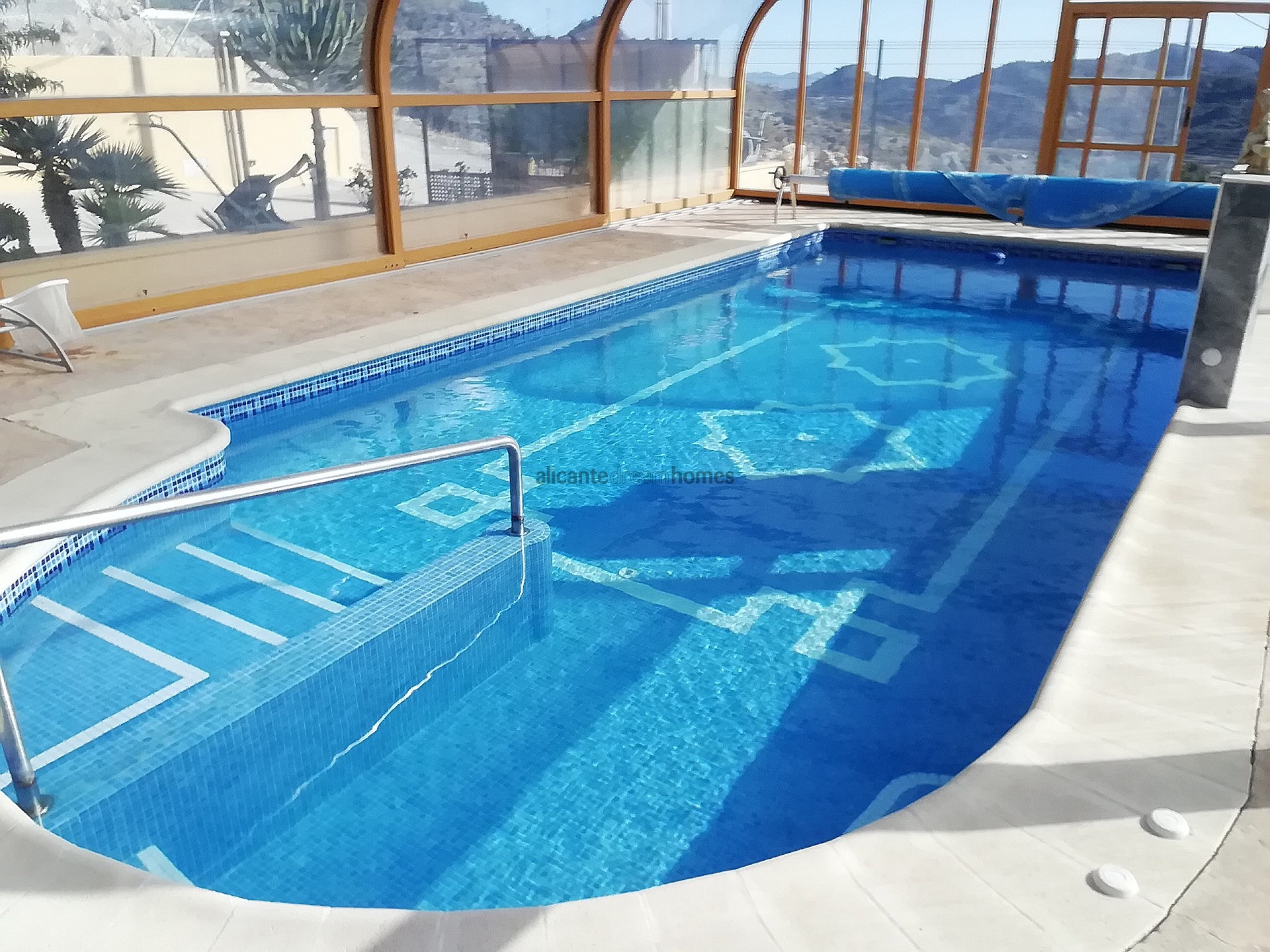 Resale - 5 Bedroom 2 Bathroom Villa in Fortuna -  - Murcia