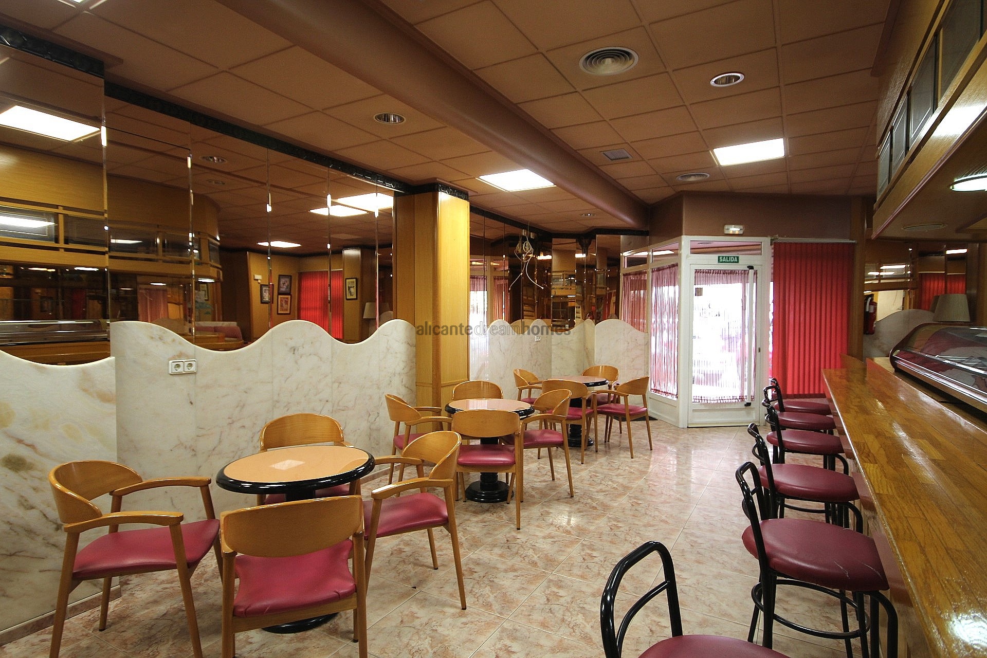 Resale - Commercial in Onil -  - Alicante