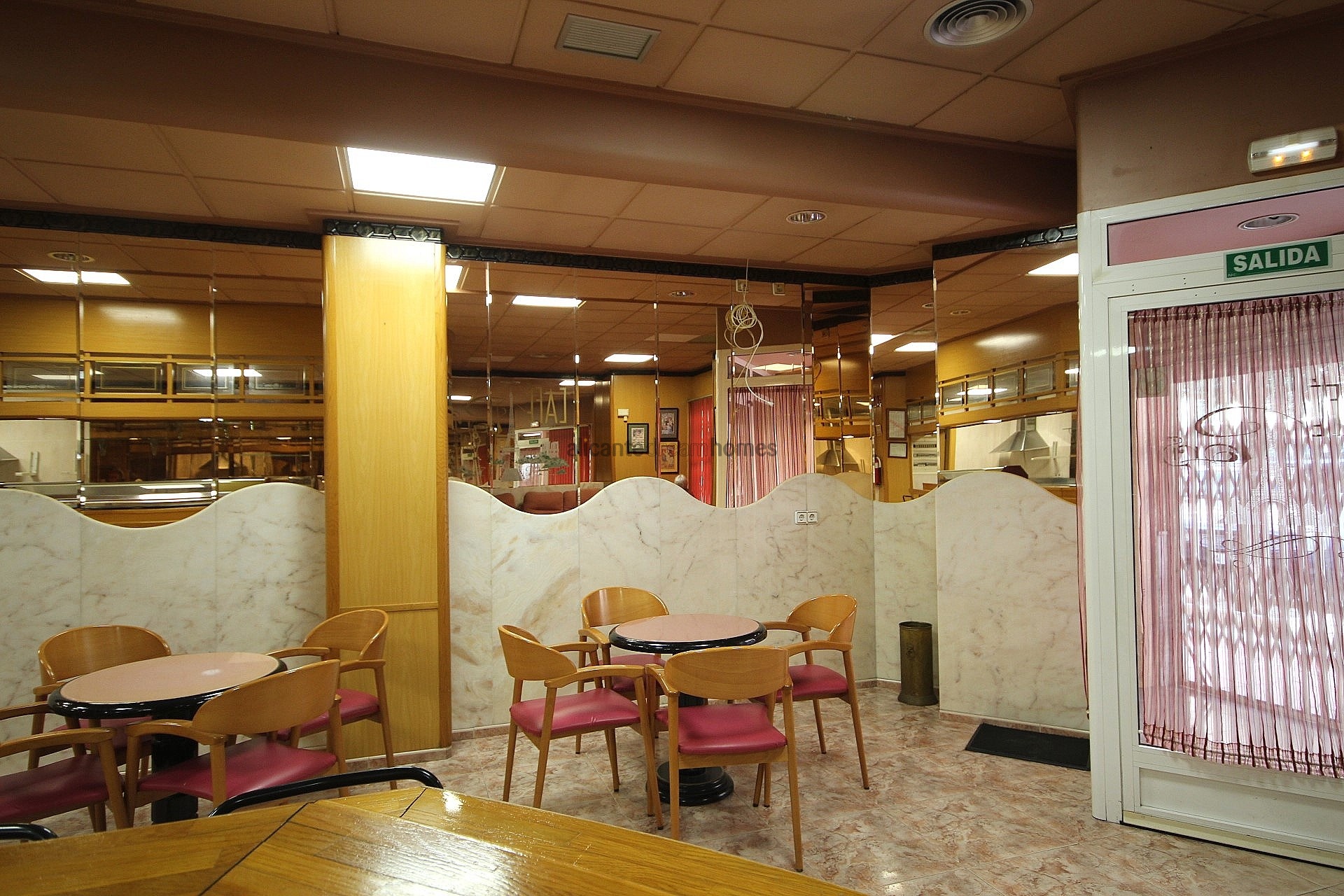 Resale - Commercial in Onil -  - Alicante