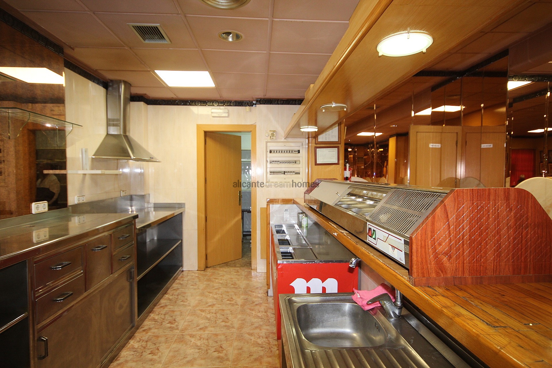 Resale - Commercial in Onil -  - Alicante