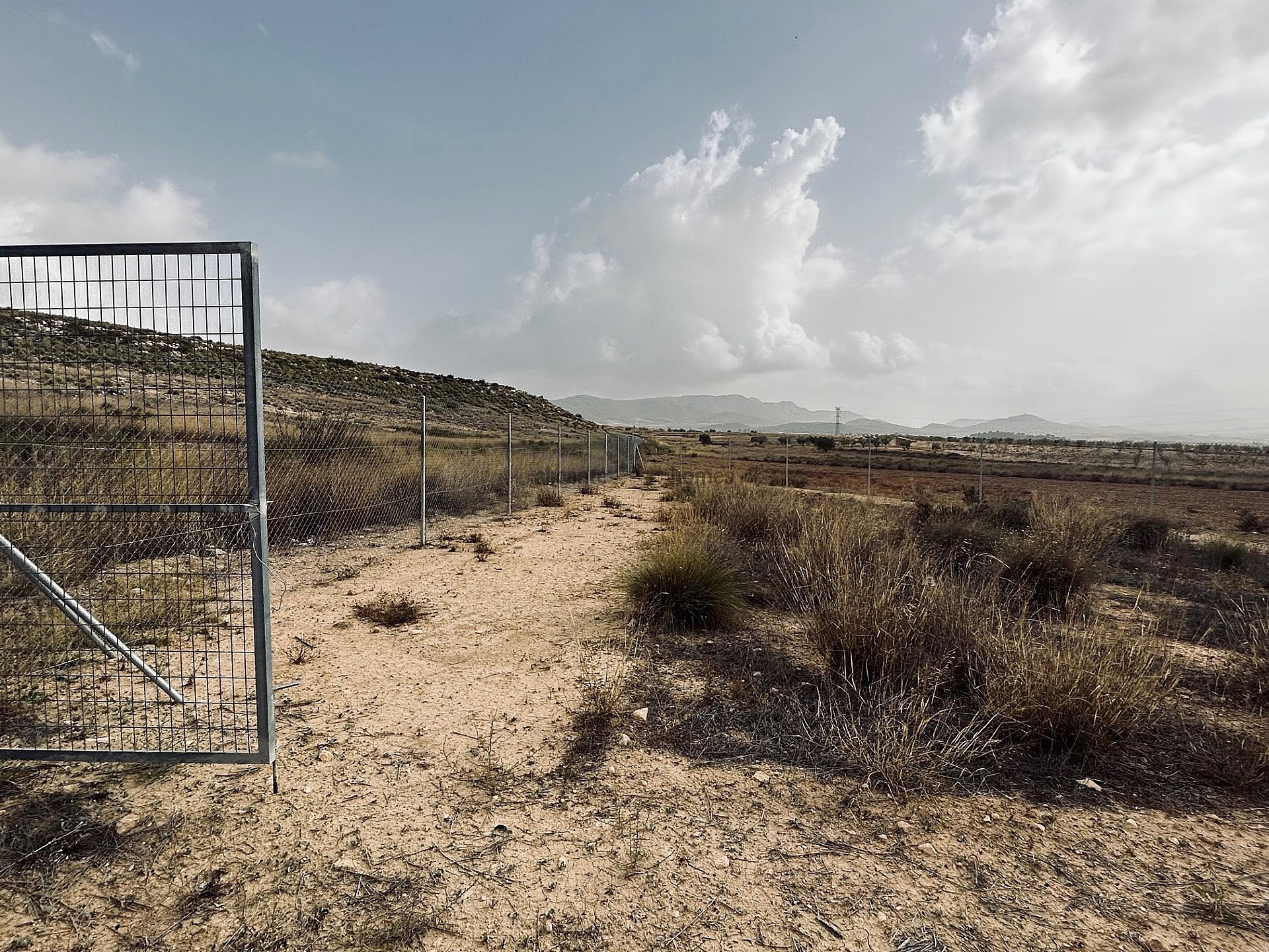 Resale - Land in Torre Del Rico -  - Murcia