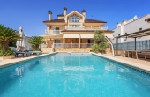 5 Bedroom 4 Bathroom Villa in Torrevieja