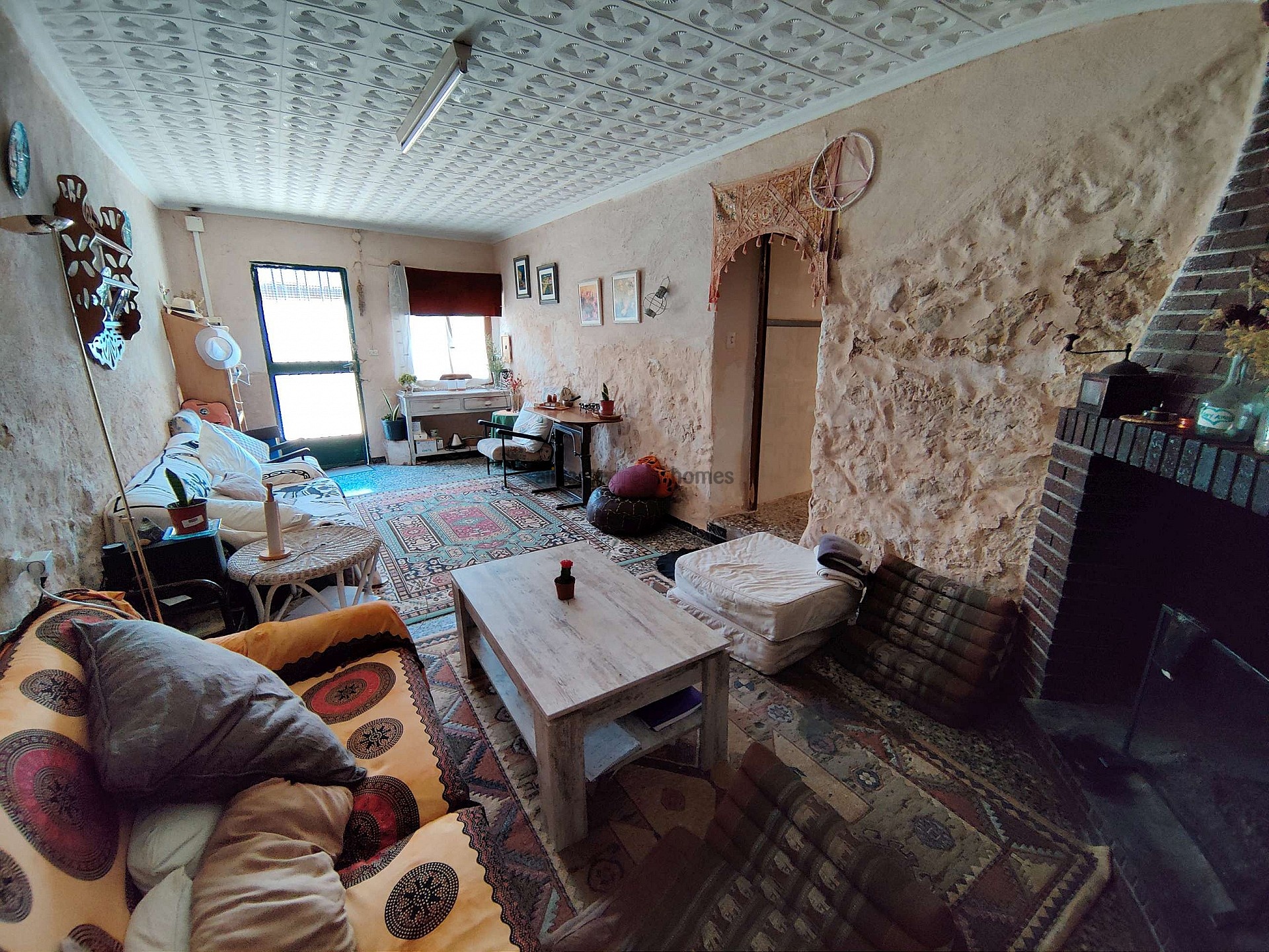 Resale - 5 Bedroom 1 Bathroom Country house in Monóvar -  - Alicante