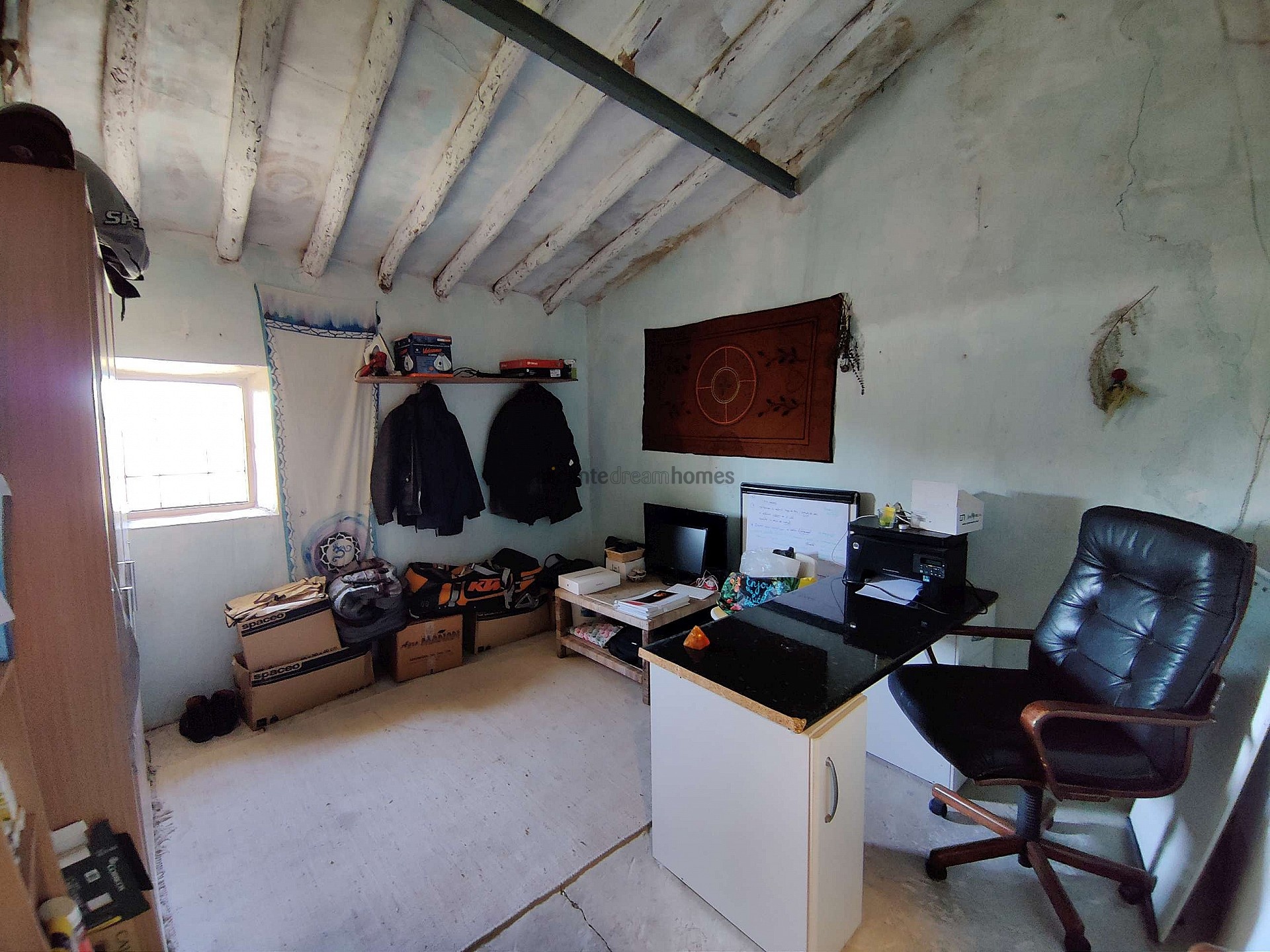 Resale - 5 Bedroom 1 Bathroom Country house in Monóvar -  - Alicante
