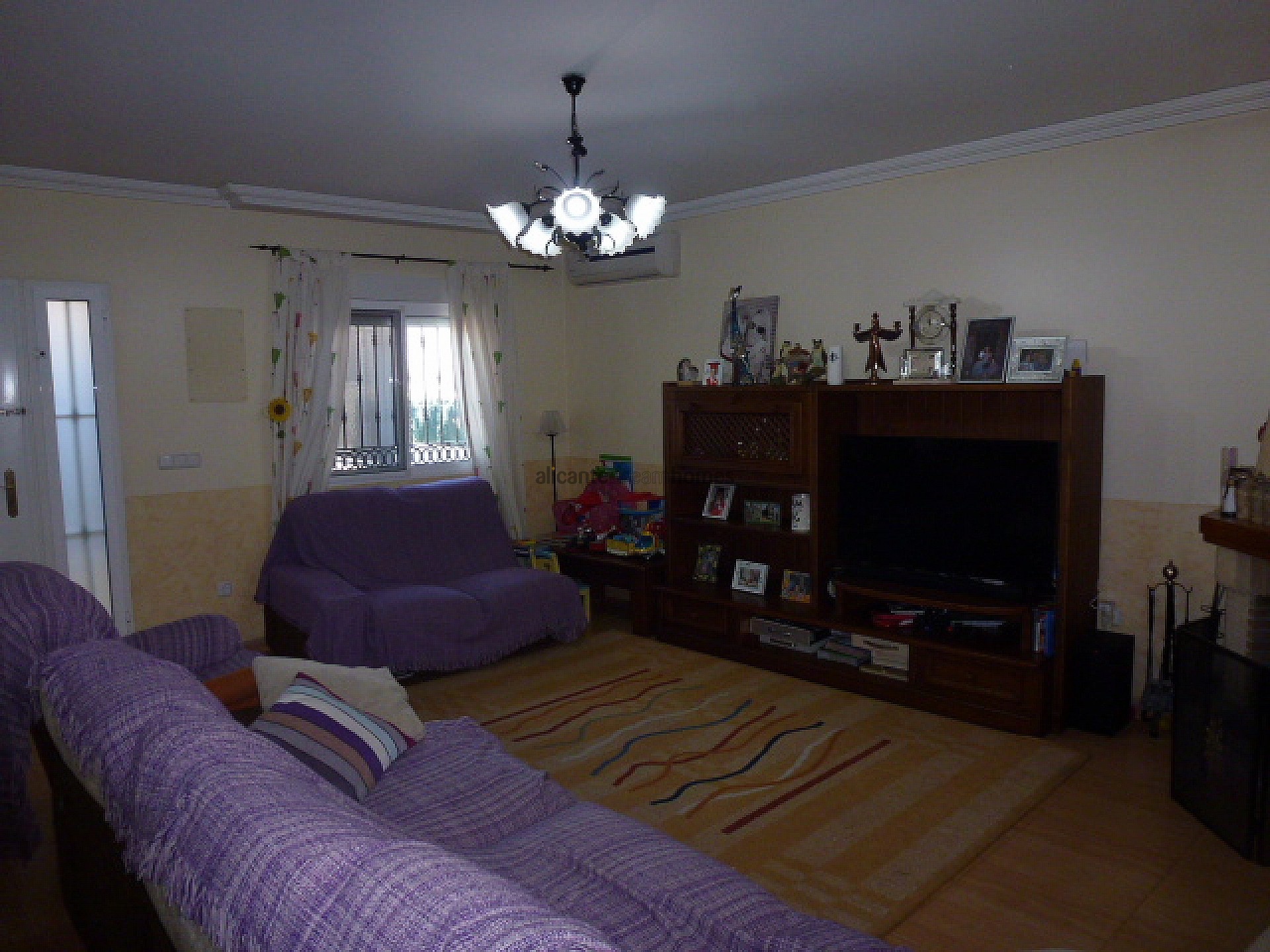 Resale - 3 Bedroom 2 Bathroom Villa in Hondón de los Frailes -  - Alicante