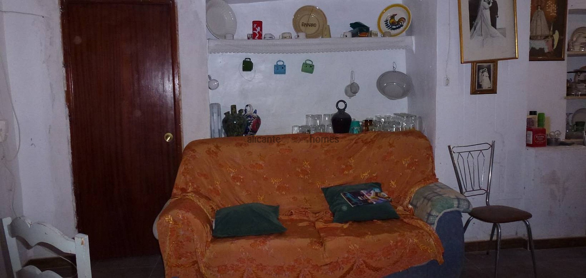 Resale - 3 Bedroom 1 Bathroom Cave House in Abanilla -  - Murcia
