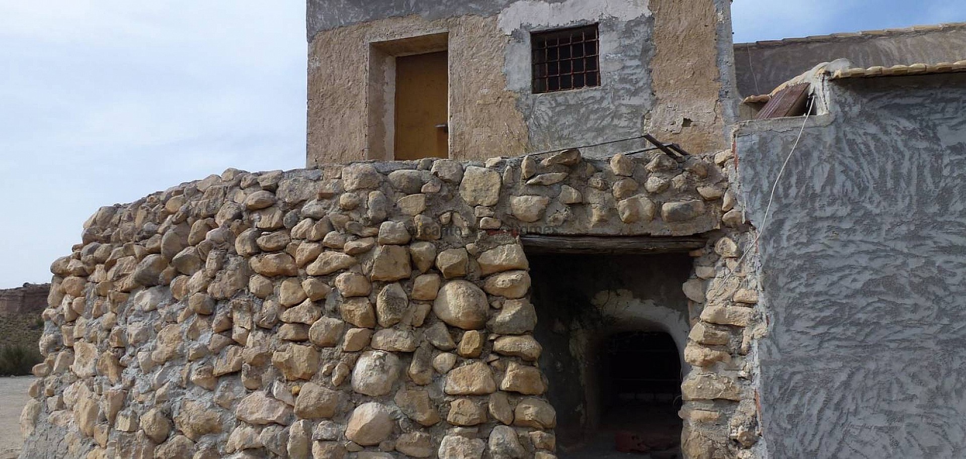 Resale - 3 Bedroom 1 Bathroom Cave House in Abanilla -  - Murcia