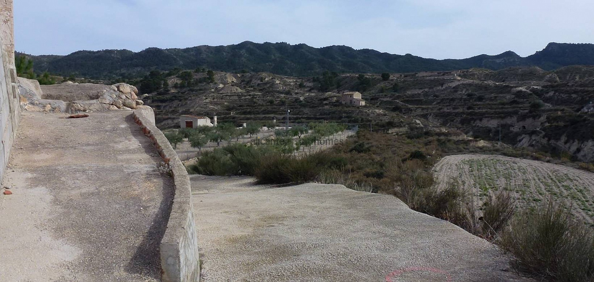 Resale - 3 Bedroom 1 Bathroom Cave House in Abanilla -  - Murcia