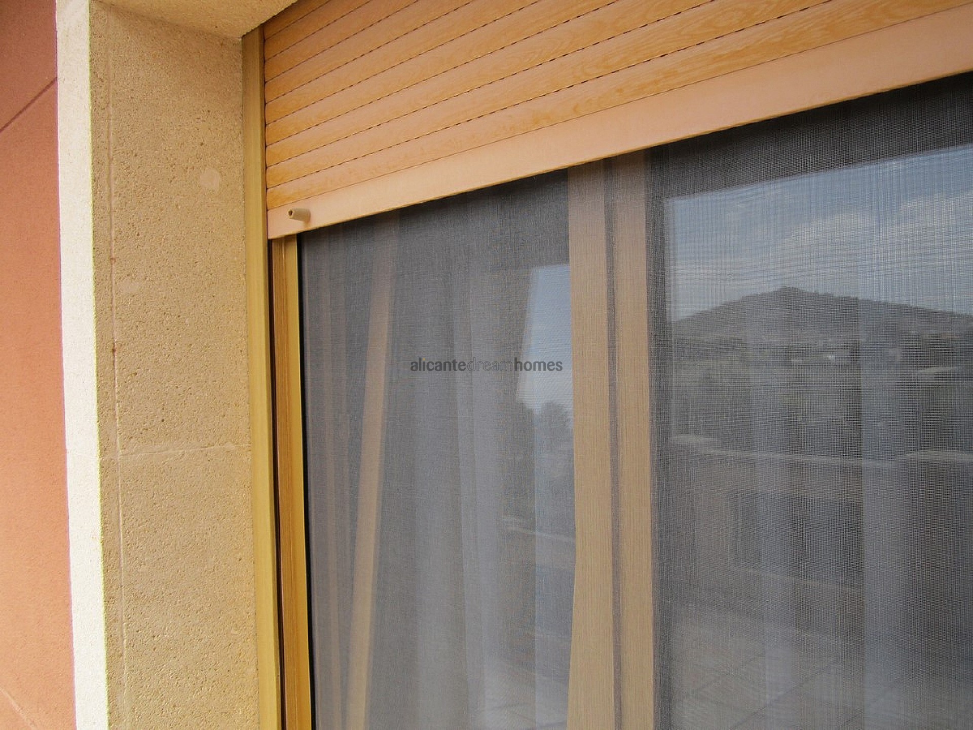 Resale - 6 Bedroom 4 Bathroom Villa in Yecla -  - Murcia