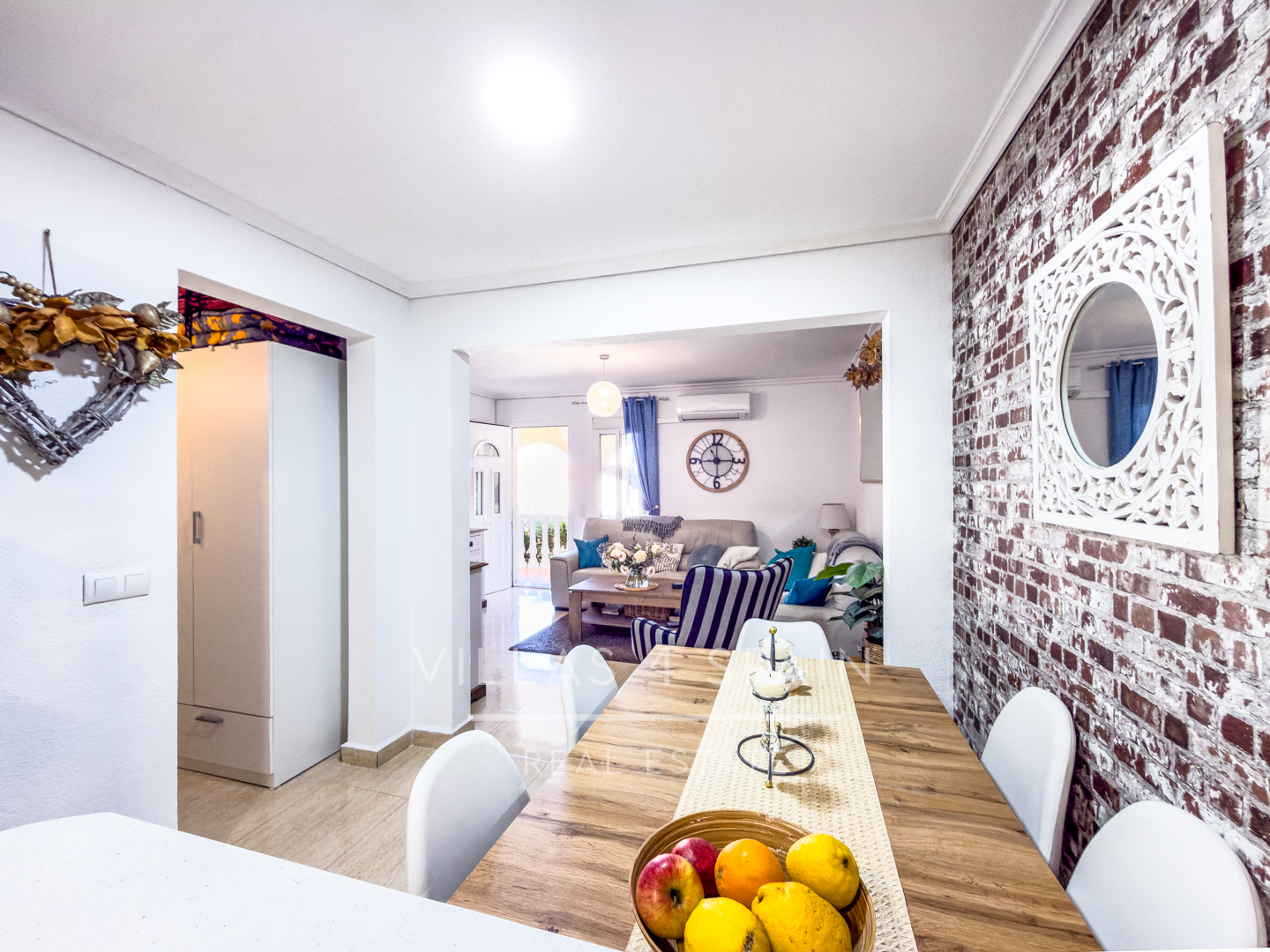 Resale - 2 Bedroom Bungalow with a Large Garden and Community Pool in Gran Alacant  - Av. D'Escandinàvia - Alicante