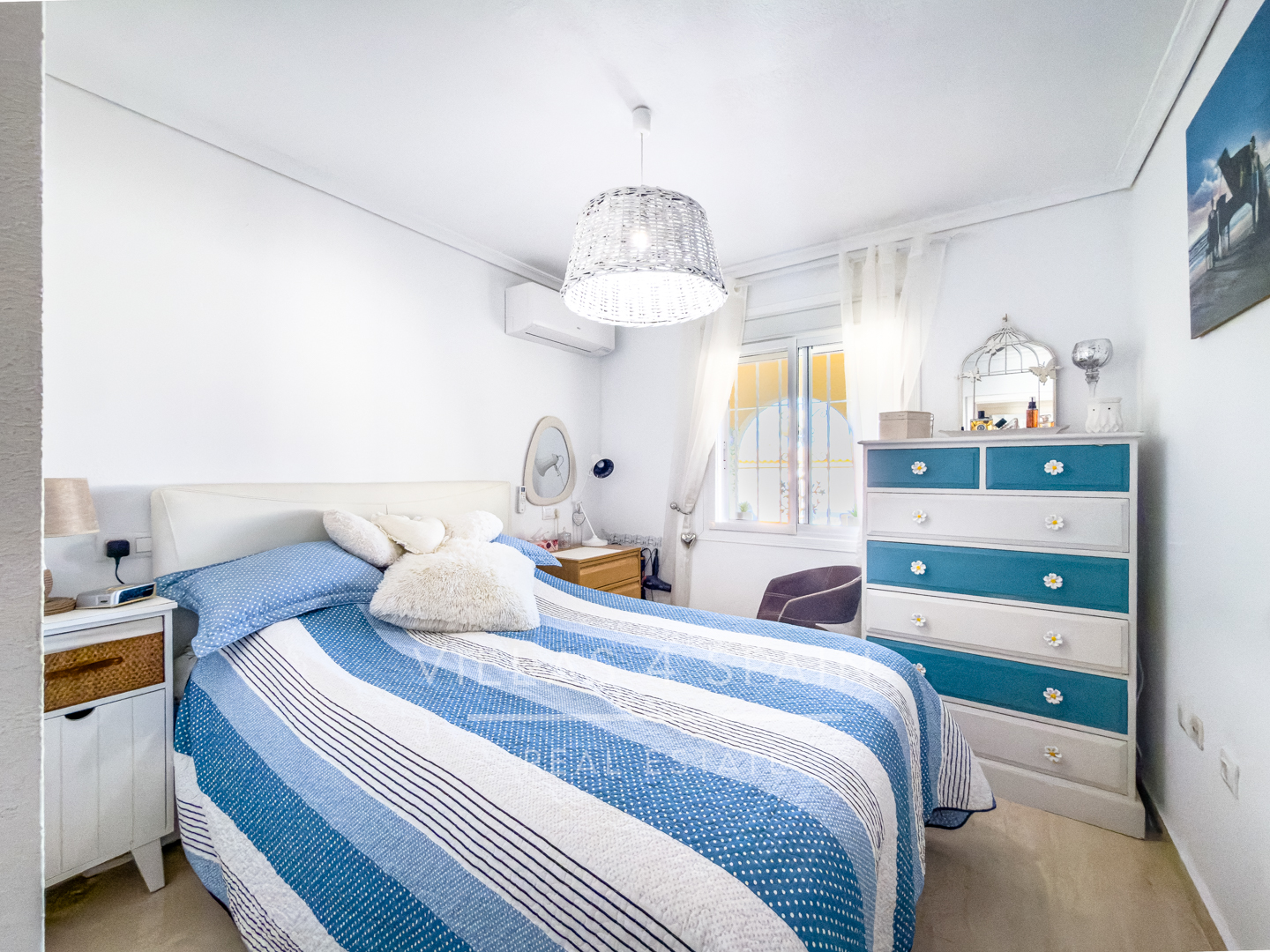 Resale - 2 Bedroom Bungalow with a Large Garden and Community Pool in Gran Alacant  - Av. D'Escandinàvia - Alicante