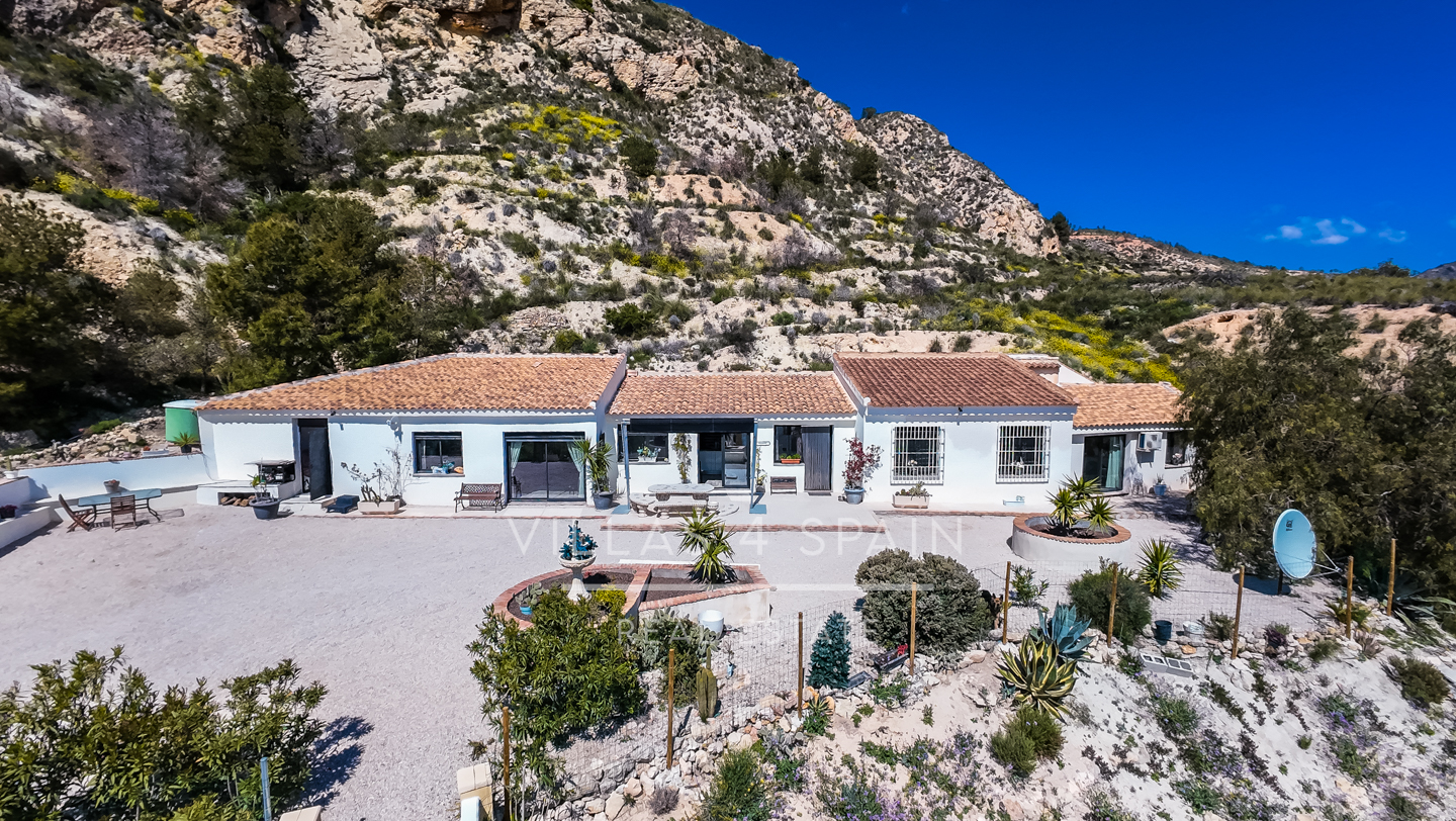 Resale - 4 bed 3 bath Country villa in Las Peñas, Fortuna  - camino de fortuna - Murcia