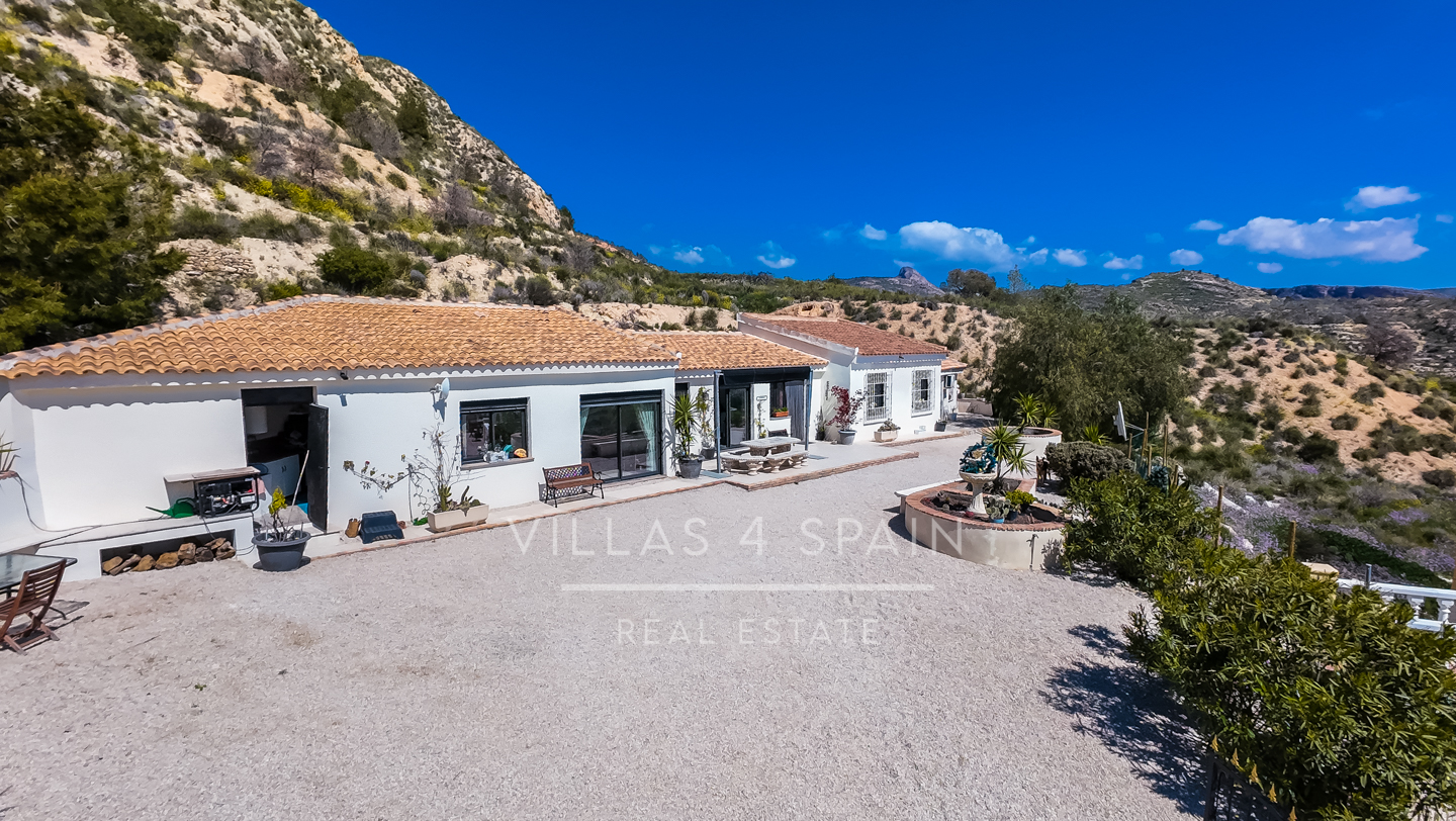 Resale - 4 bed 3 bath Country villa in Las Peñas, Fortuna  - camino de fortuna - Murcia