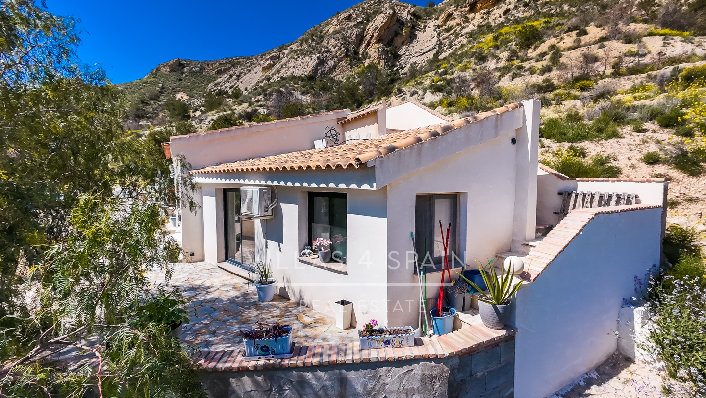 Resale - 4 bed 3 bath Country villa in Las Peñas, Fortuna  - camino de fortuna - Murcia