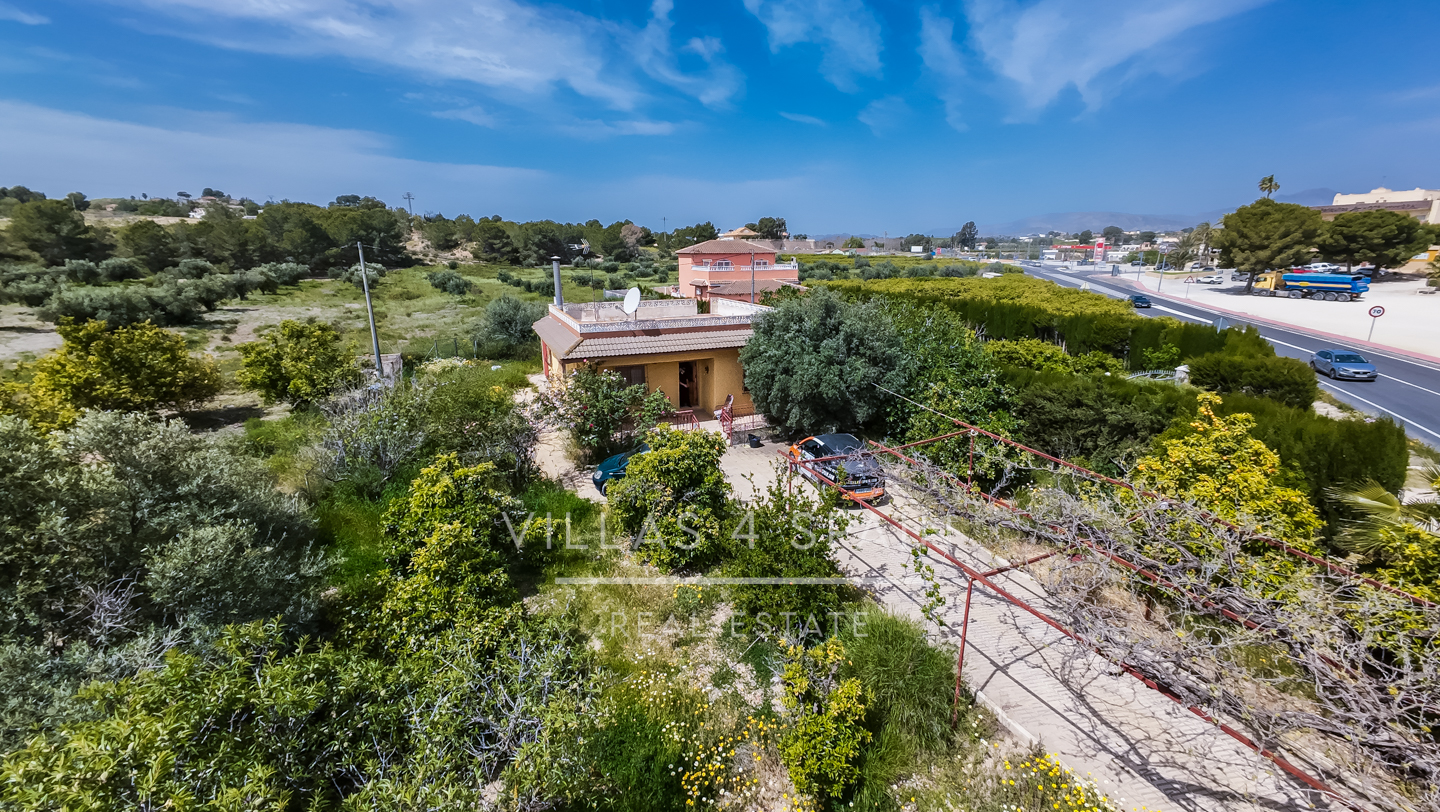 Resale - 2 Bed 1 Bath Country Villa with roof terrace in Los Periquitos Fortuna, Santomera - camino de las cuerdas - Murcia