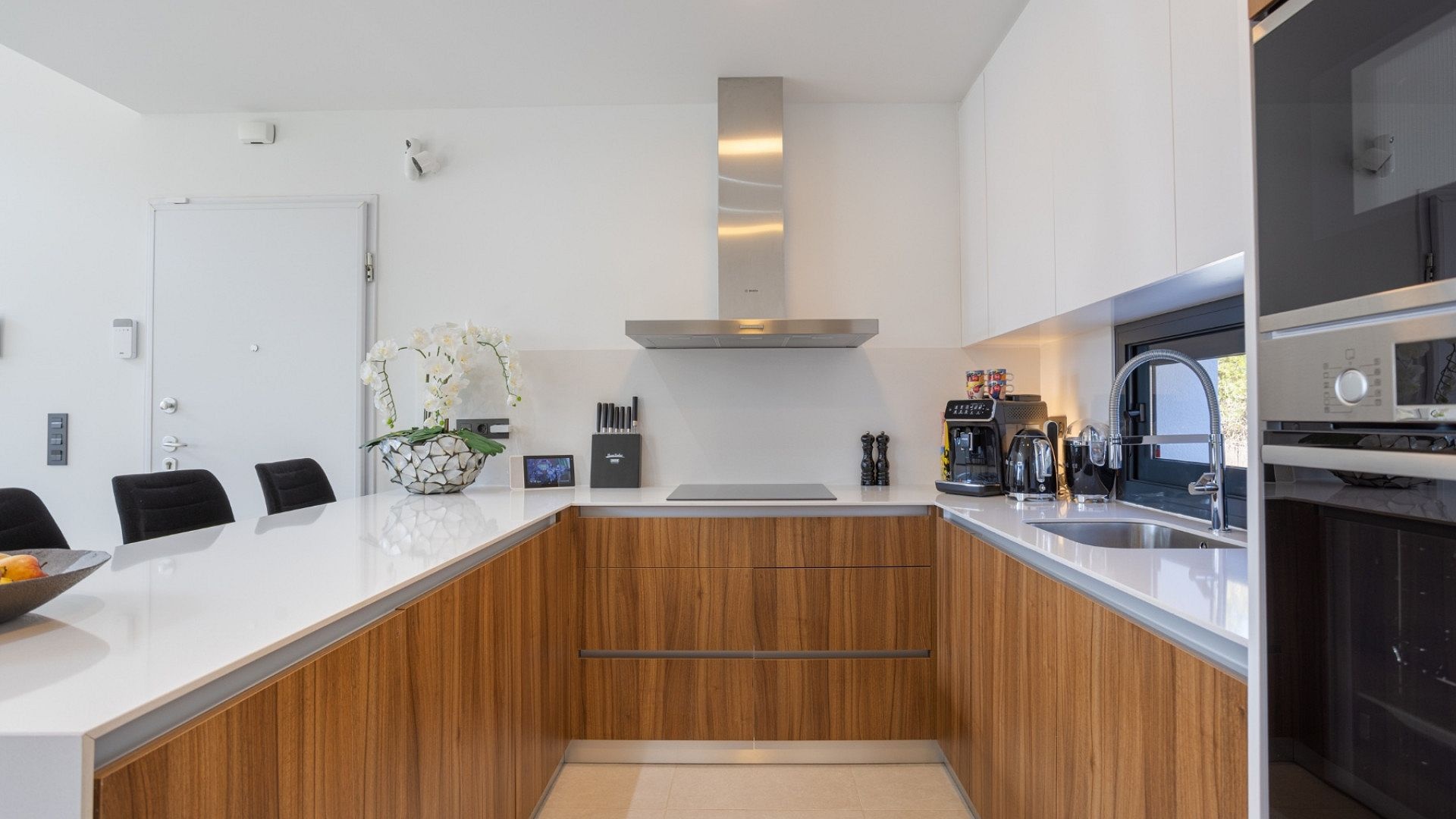 Resale - 4 Bedroom 3 Bathroom Villa in Ciudad Quesada -  - Alicante
