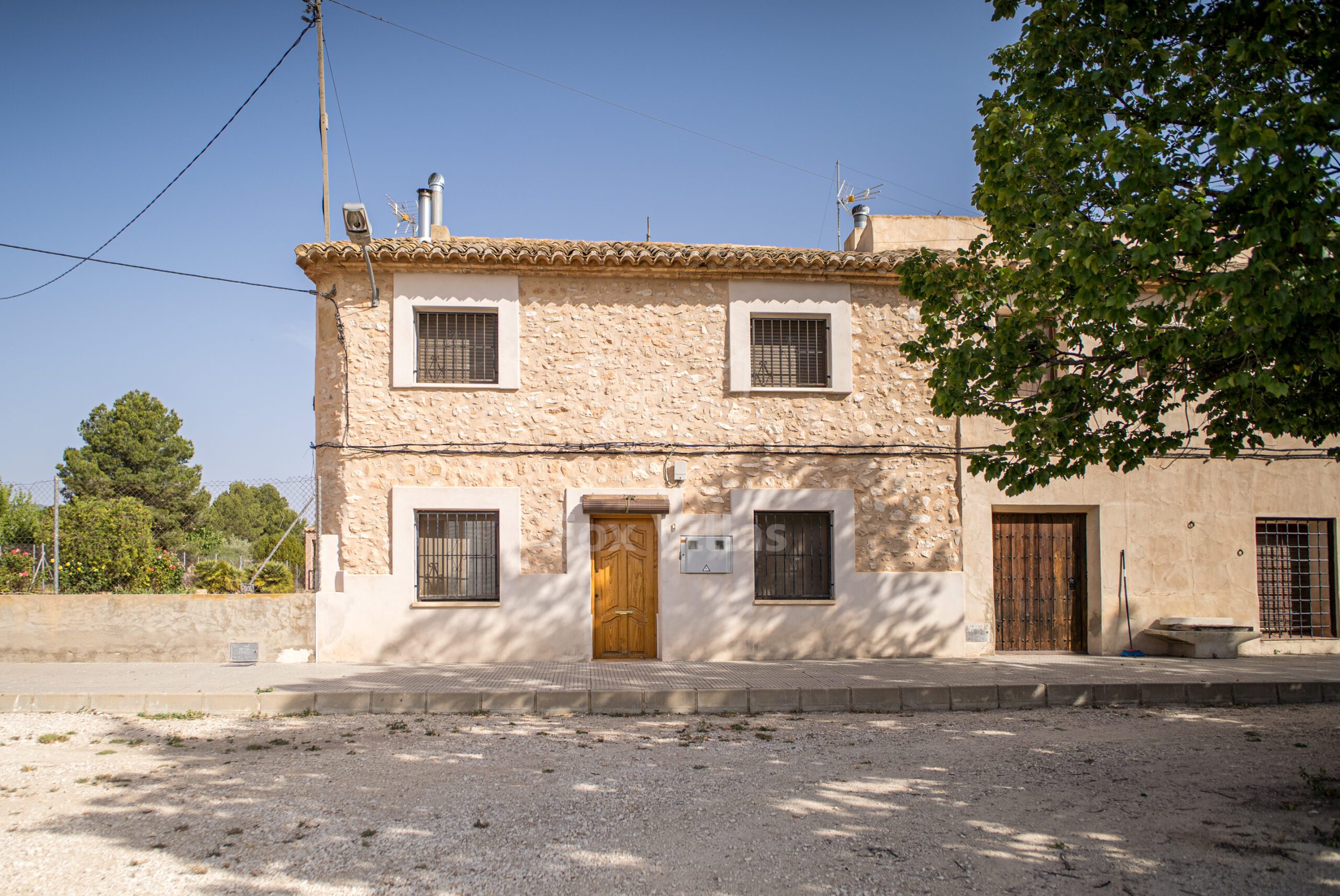Resale - 5 Bedroom 3 Bathroom Country house in Pinoso - , Pinoso, Alicante, Spain - Alicante