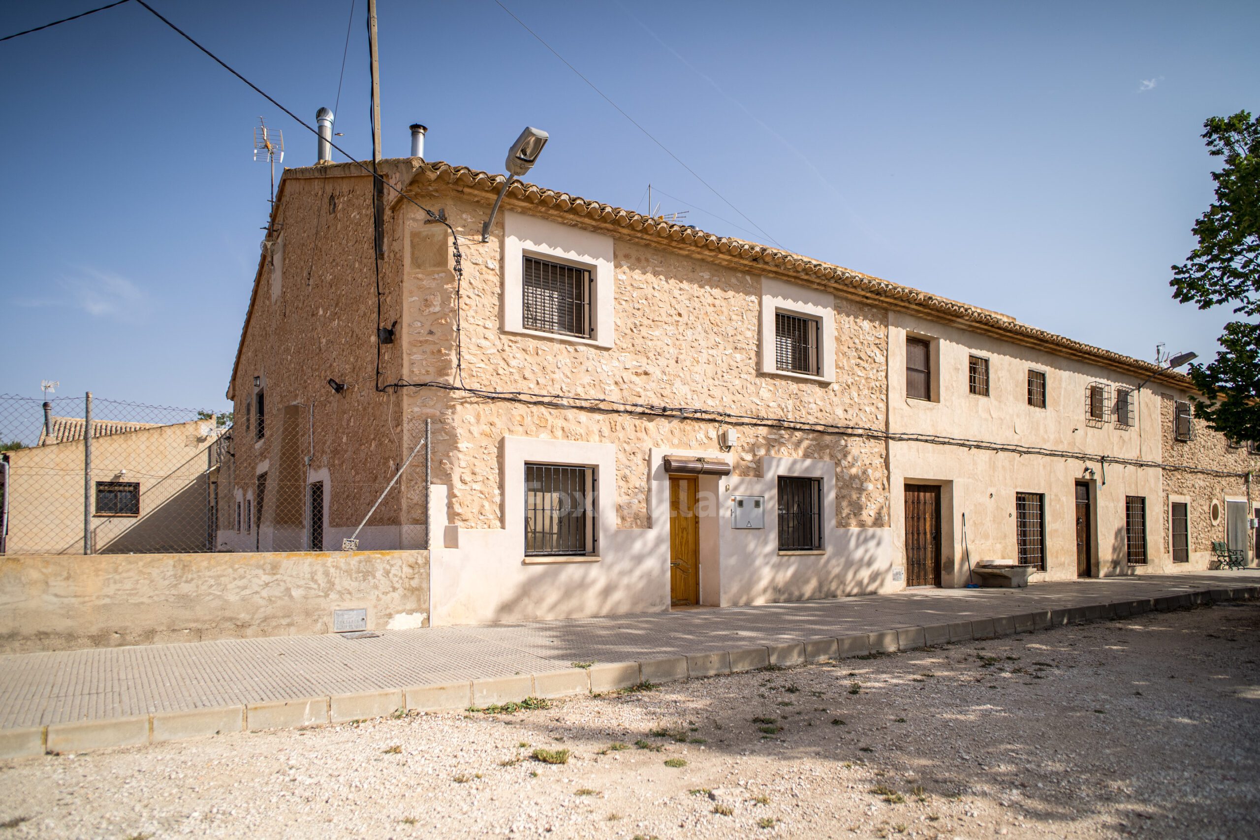Resale - 5 Bedroom 3 Bathroom Country house in Pinoso - , Pinoso, Alicante, Spain - Alicante