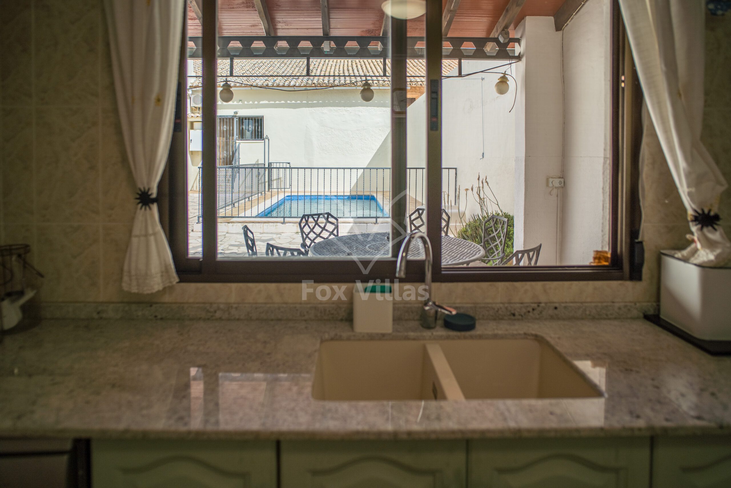 Resale - 5 Bedroom 3 Bathroom Country house in Pinoso - , Pinoso, Alicante, Spain - Alicante