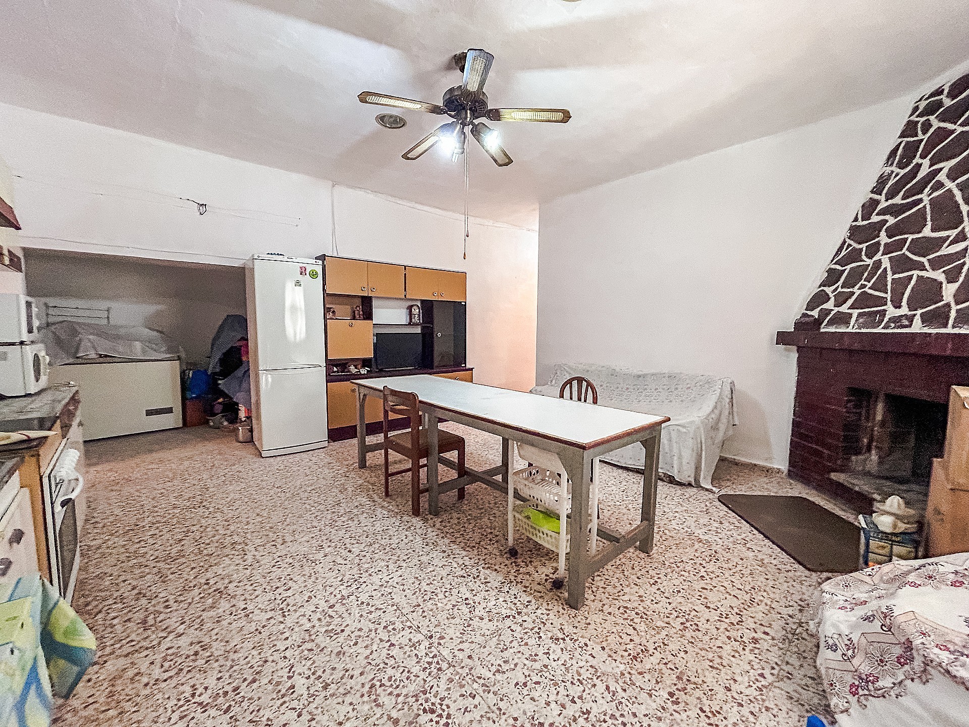 Resale - 4 Bedroom 1 Bathroom Country house in Crevillente -  - Alicante