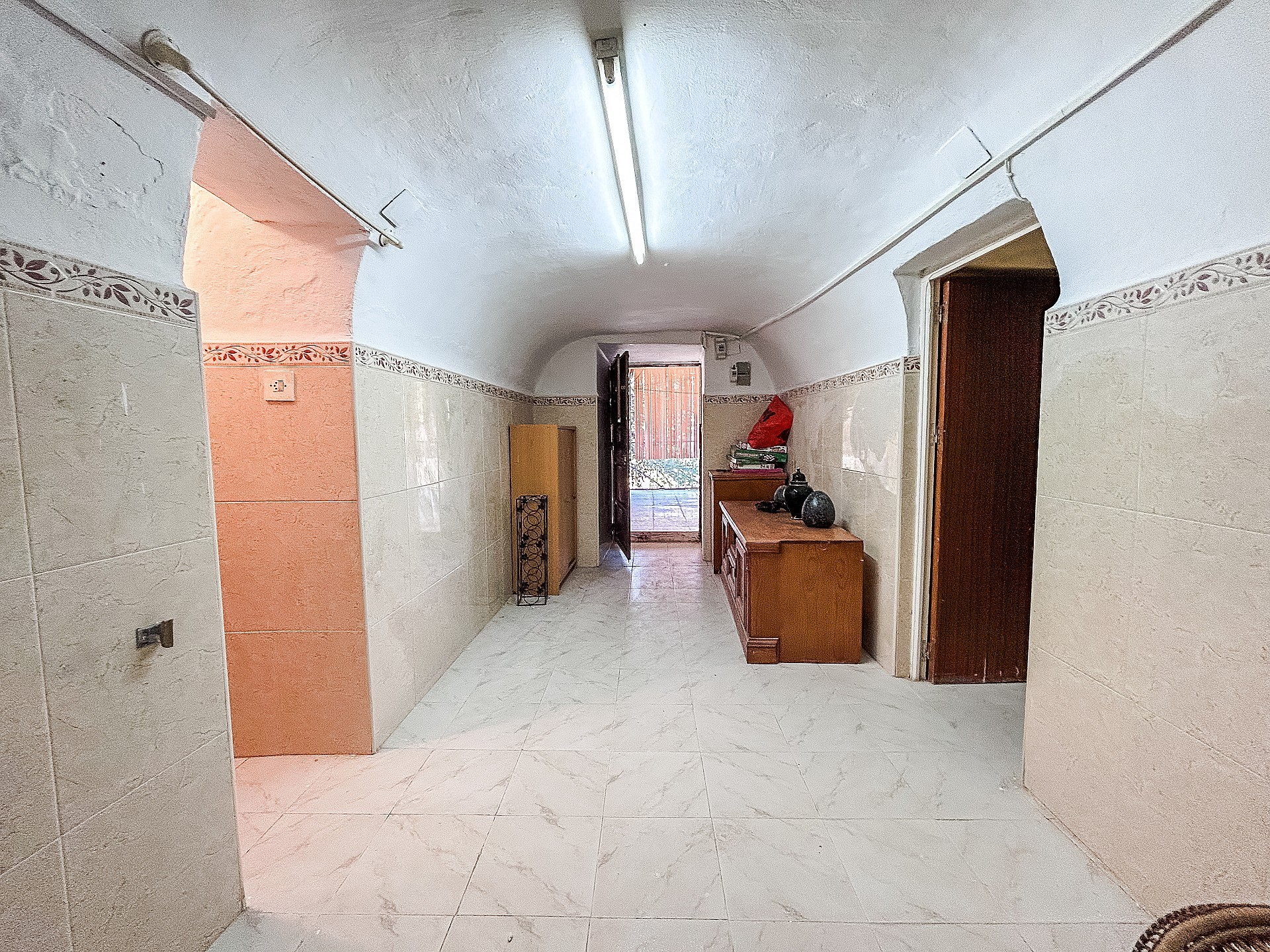Resale - 4 Bedroom 1 Bathroom Country house in Crevillente -  - Alicante