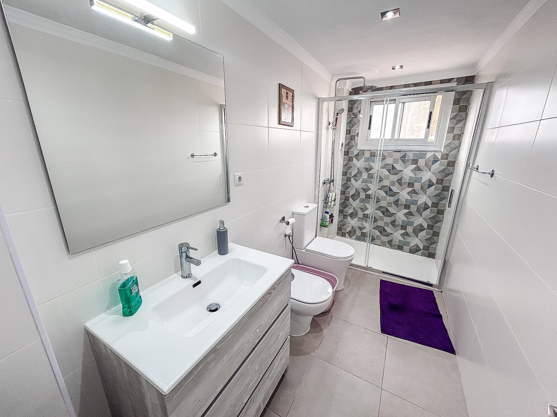 Resale - 3 Bedroom 2 Bathroom Apartment in Salinas -  - Alicante