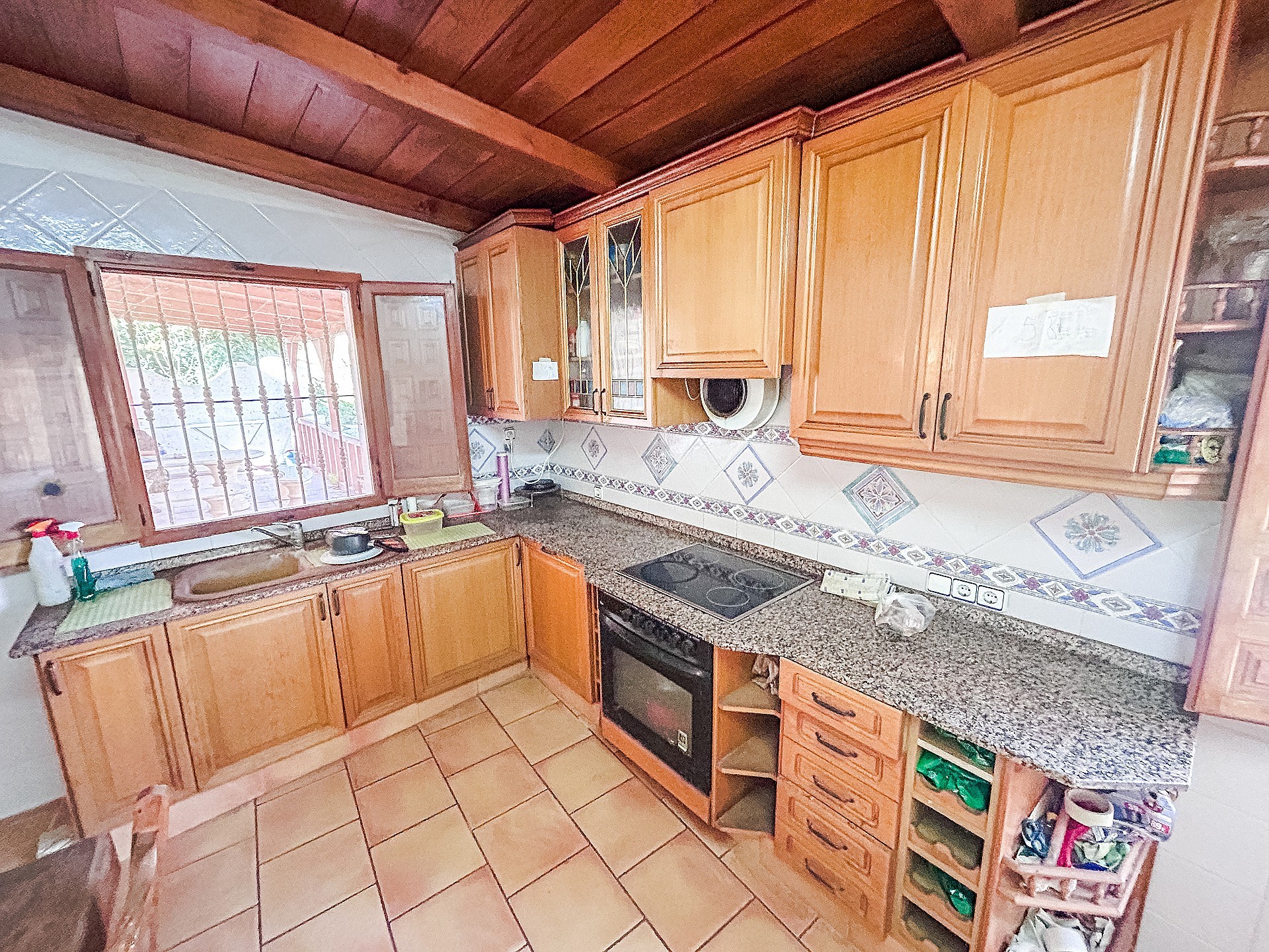 Sold - 4 Bedroom 1 Bathroom Cave House in Casas del Señor -  - Alicante