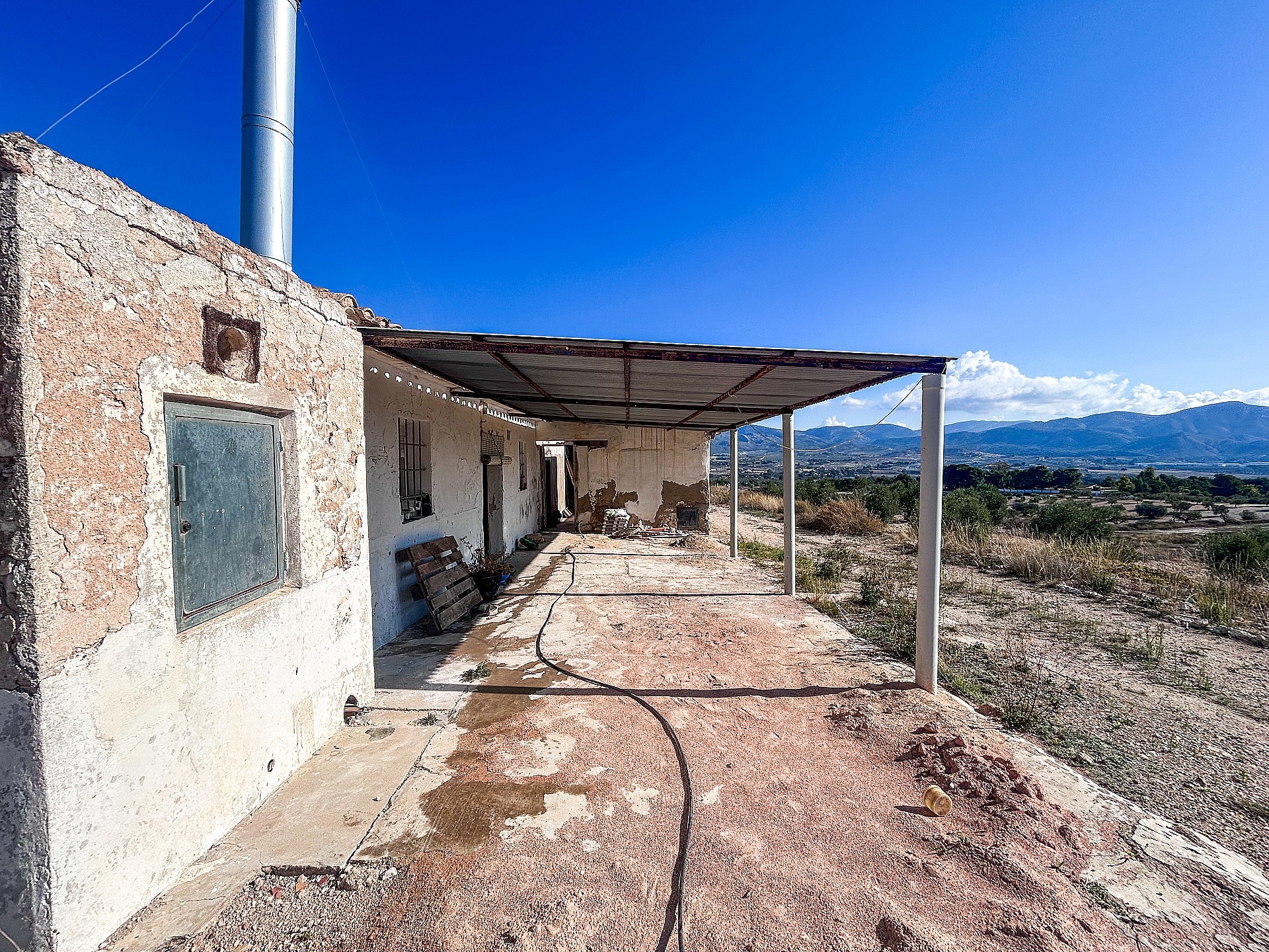 Sold - 2 Bedroom 1 Bathroom Finca in Elda -  - Alicante