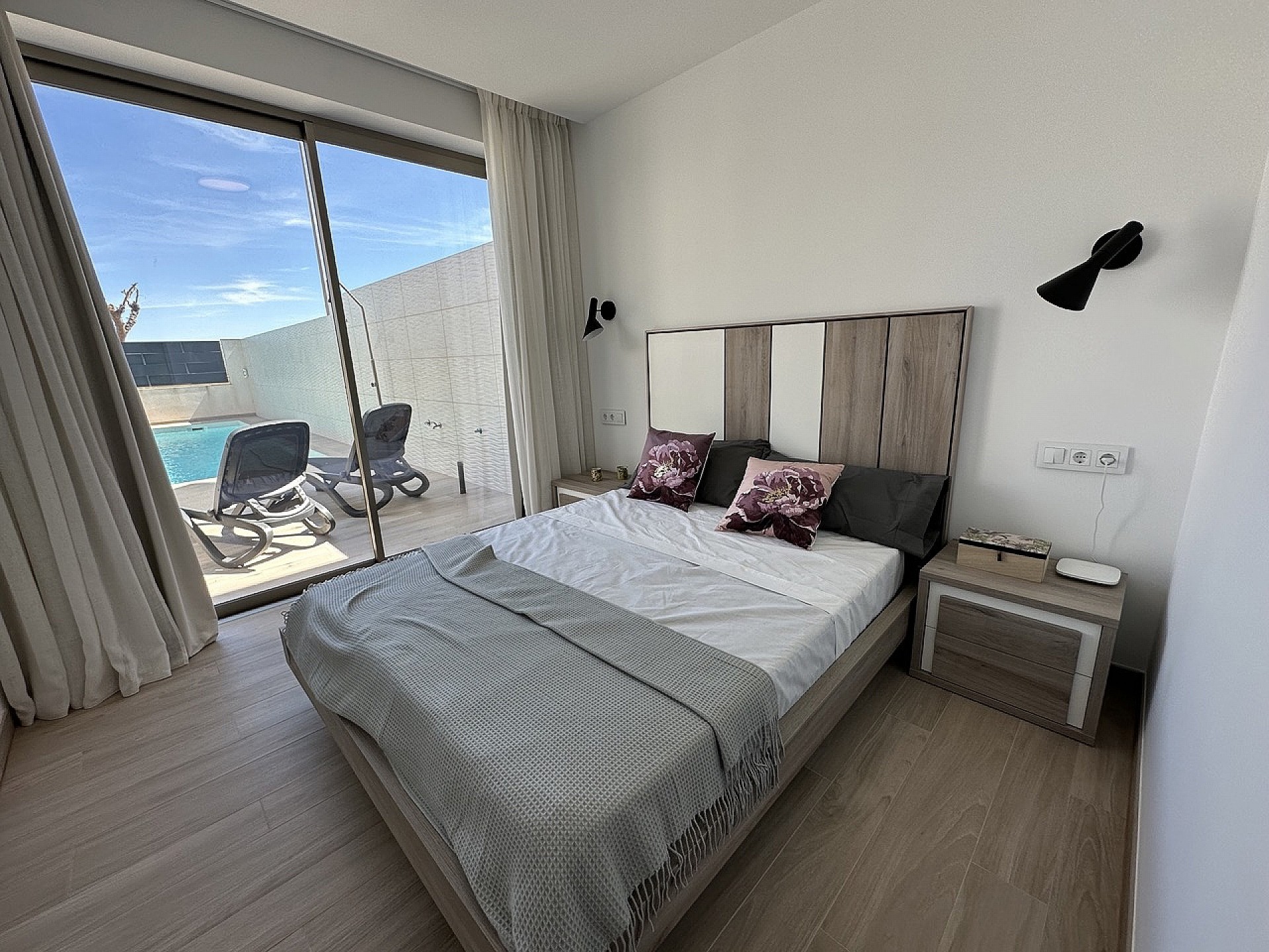Sold - 3 Bedroom 3 Bathroom Villa in La Manga del Mar Menor -  - Murcia