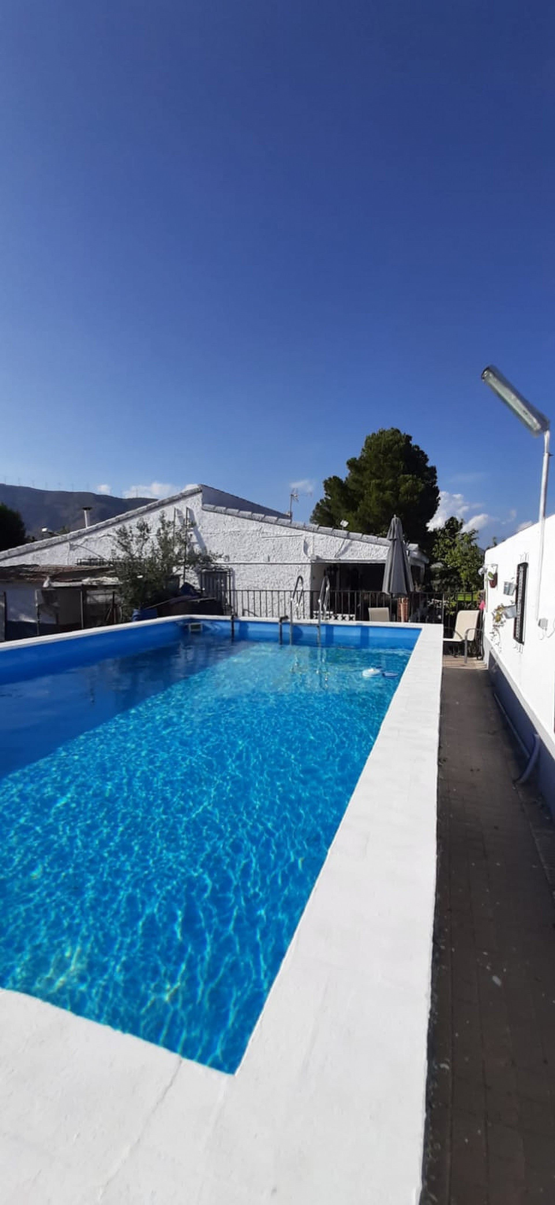 Resale - 3 Bedroom 3 Bathroom Villa in Caudete -  - Albacete