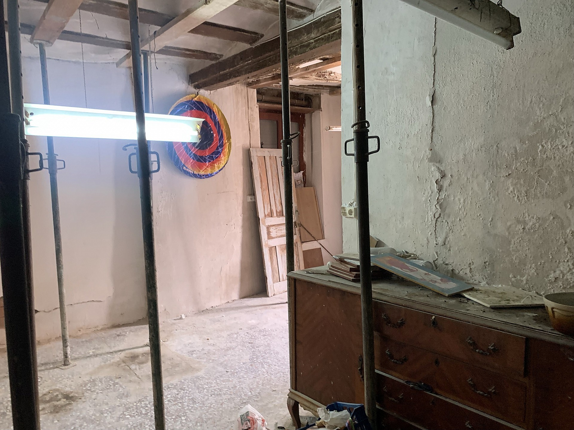 Resale - 5 Bedroom 2 Bathroom Townhouse in Aspe -  - Alicante