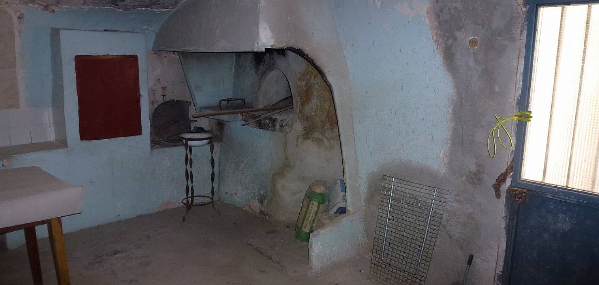 Sold - 3 Bedroom 1 Bathroom Cave House in Canalosa -  - Alicante